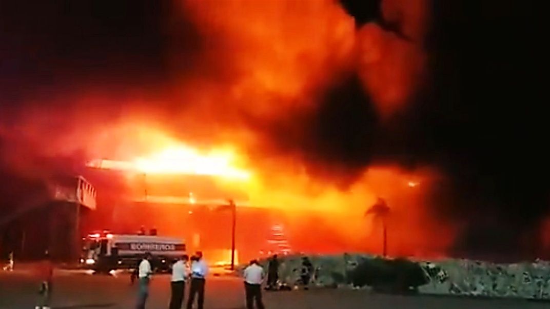 Terrible incendio producido en el Autódromo Termas de Río Hondo