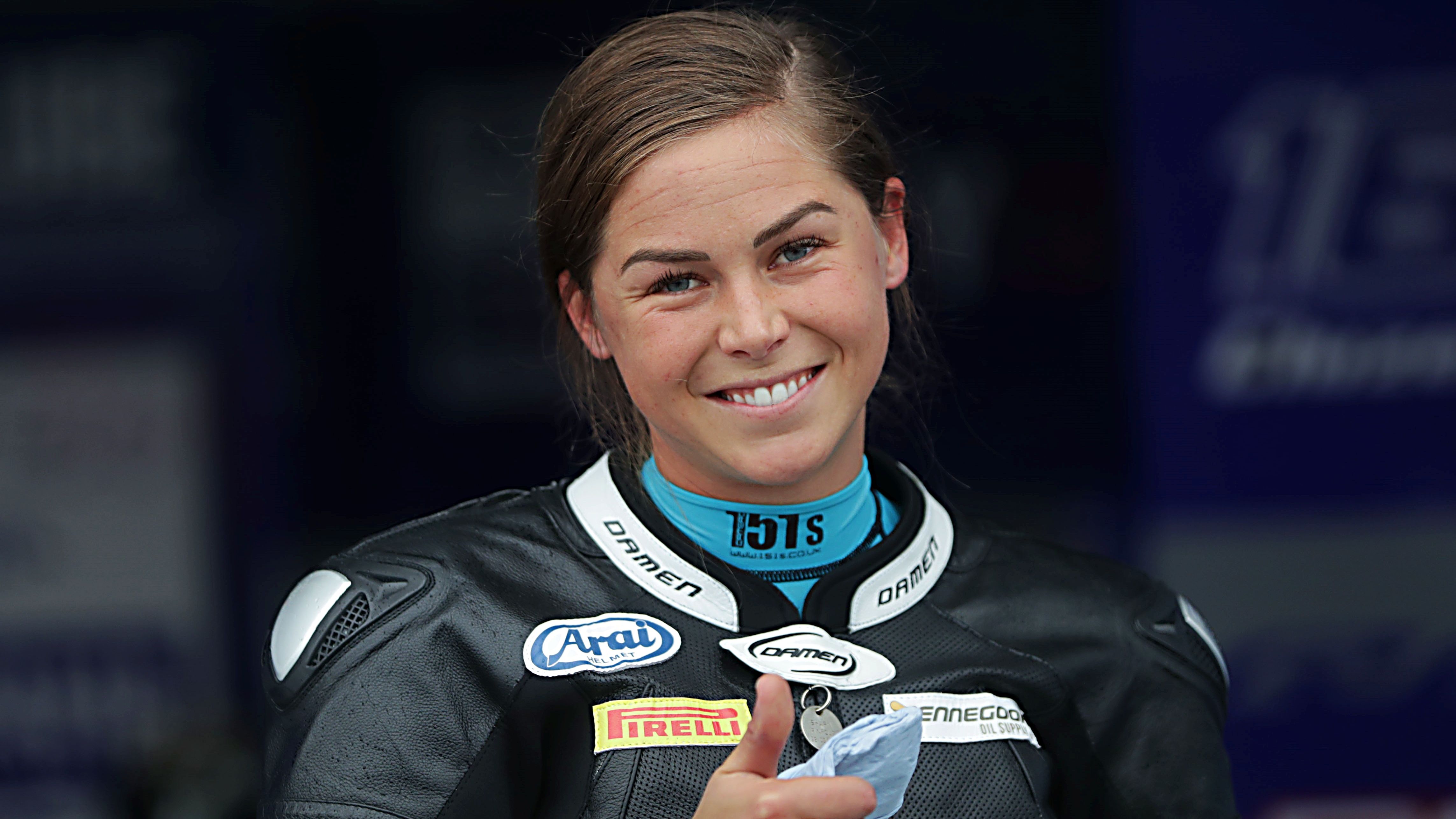 Sharni Pinfold participó en la pasada ronda francesa del Mundial de Supersport 300