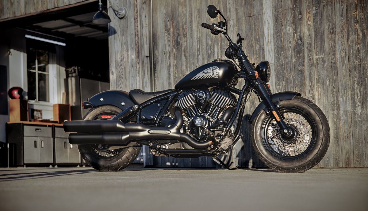 Indian Chief Bobber Dark Horse 2021 18 Indian Chief Bobber Dark Horse 2021 18