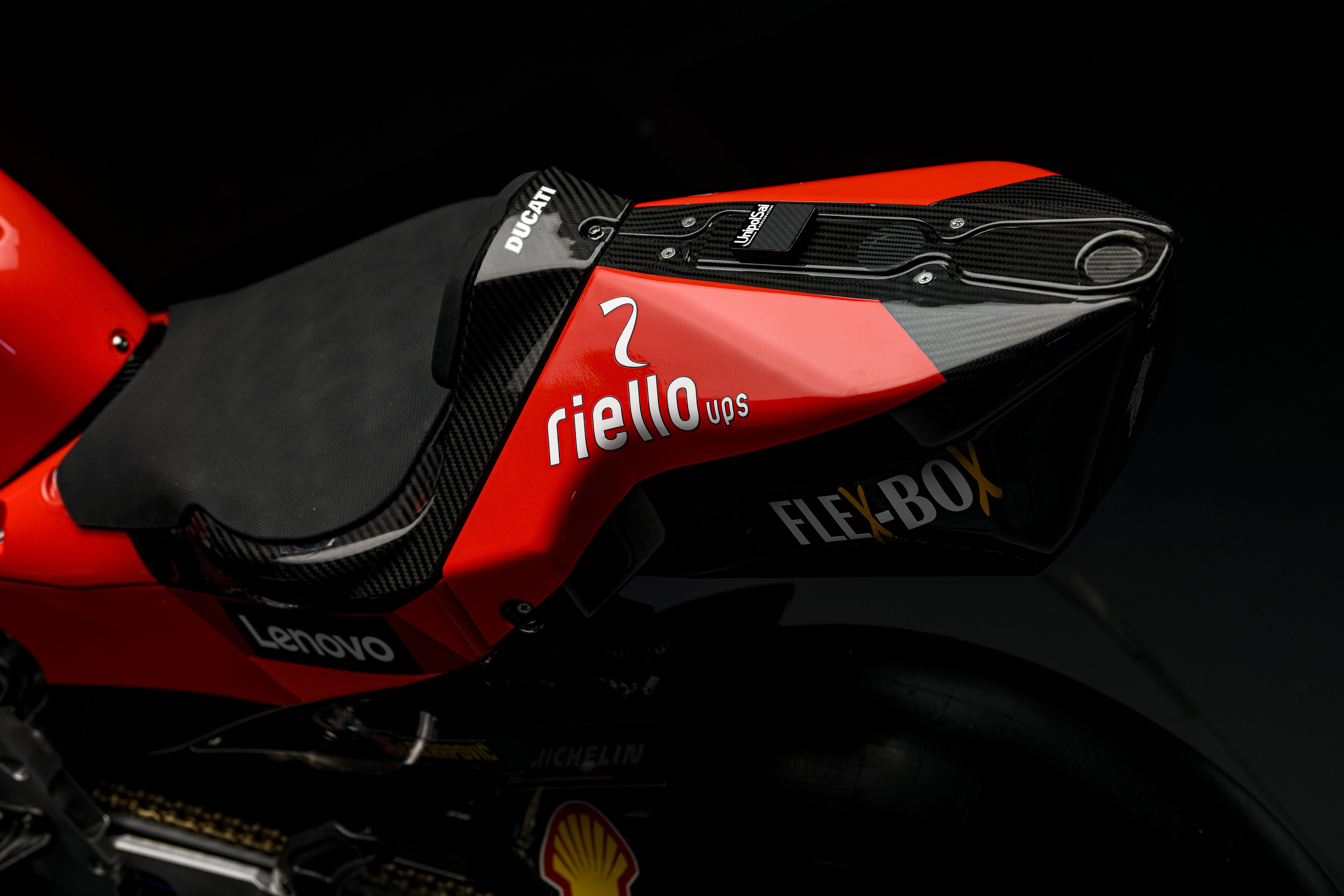 Desmosedici GP (Details) (14)