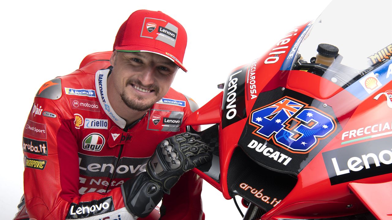 Jack Miller en su estreno con el equipo Ducati Lenovo Team.