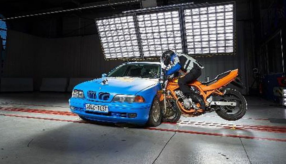 #PonteUnAirbag, nueva campaña de seguridad para motoristas