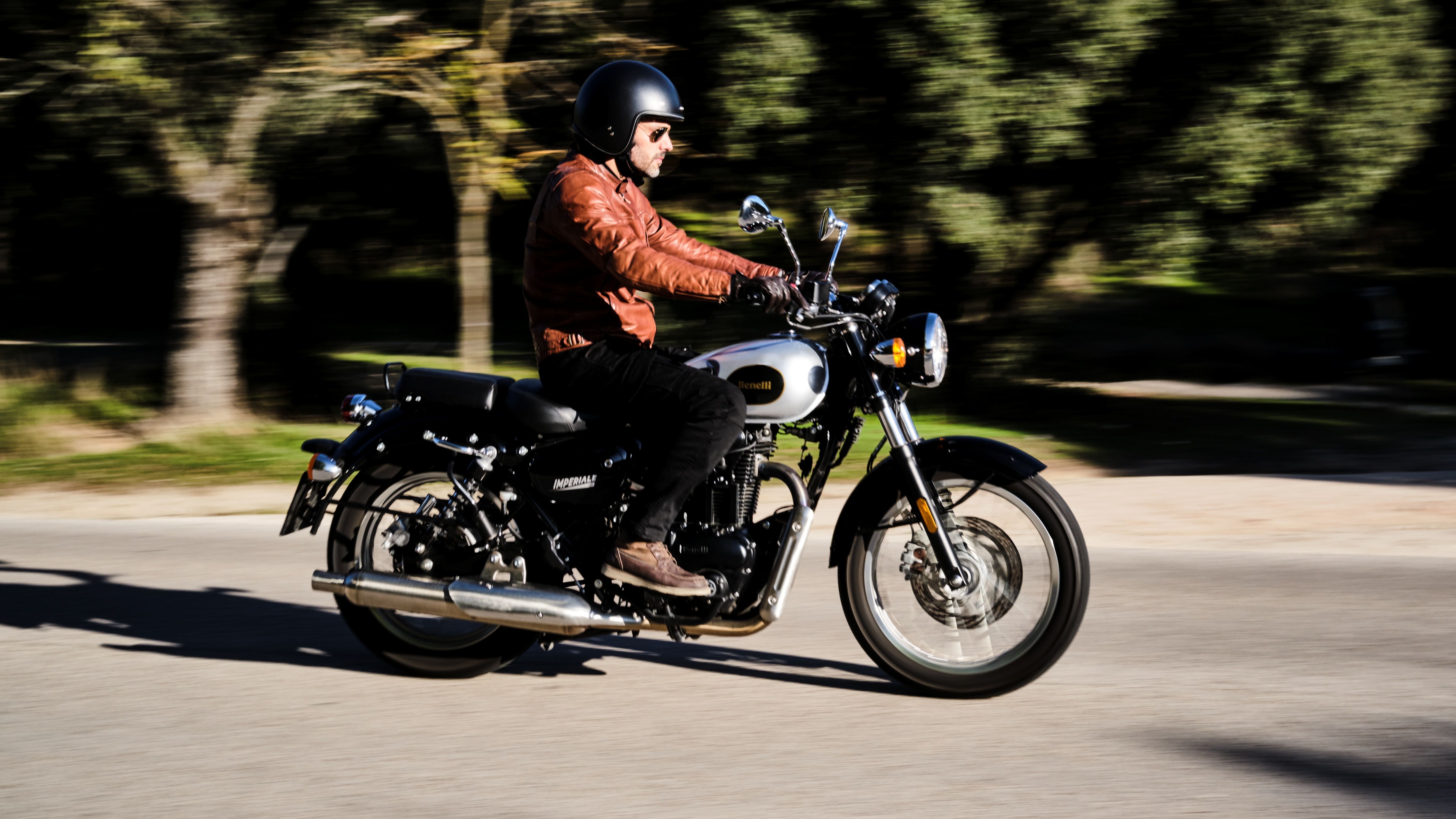 Benelli Imperiale 400 2020