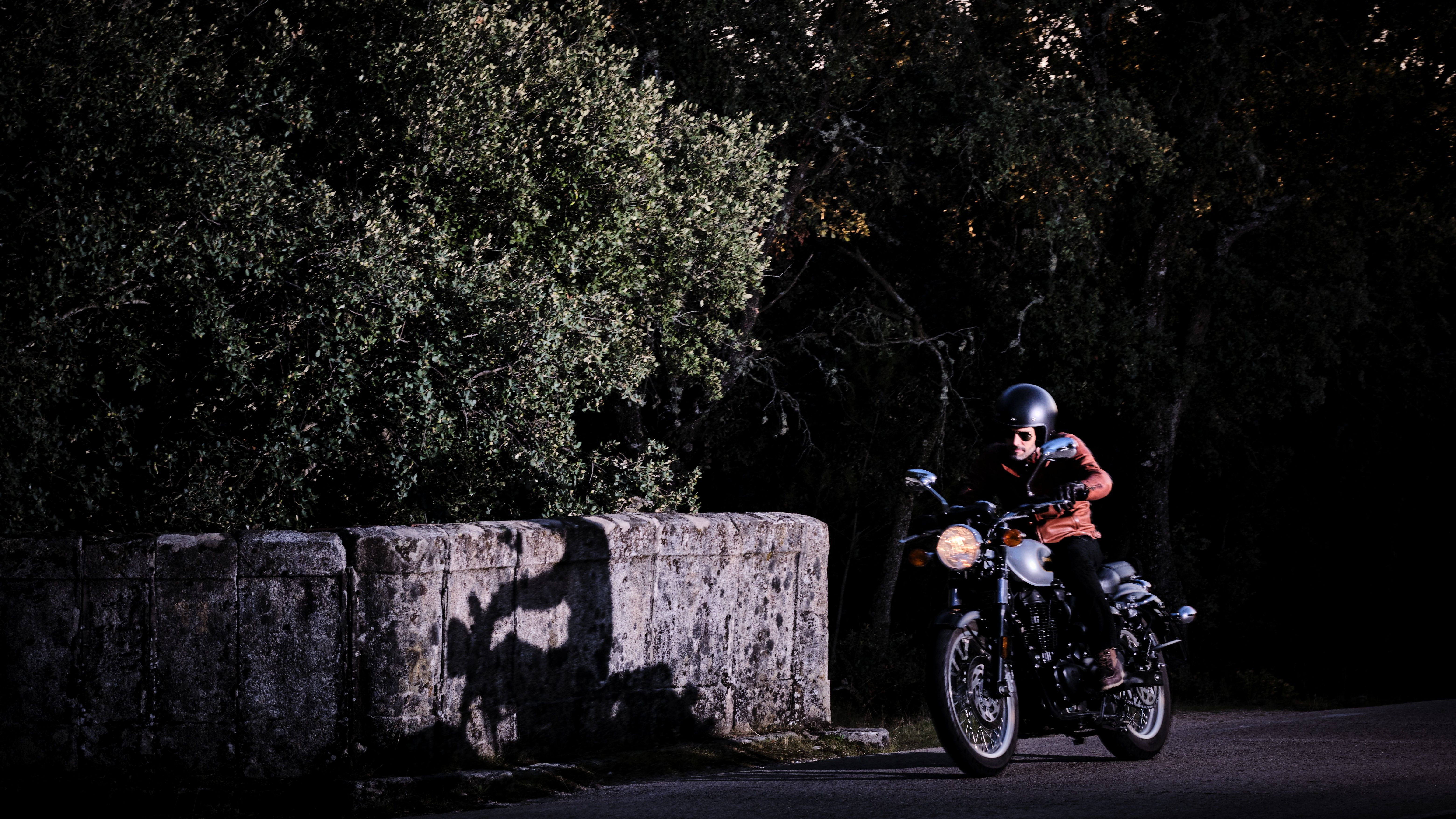 Benelli Imperiale 400 2020