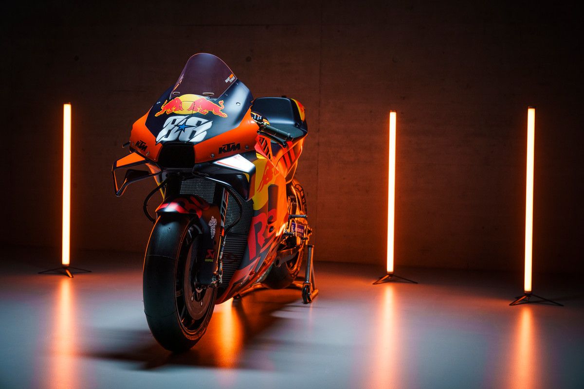 374117 Miguel Oliveira 88 RC16 Red Bull KTM Factory Racing MotoGP Team Presentation 2021  18 