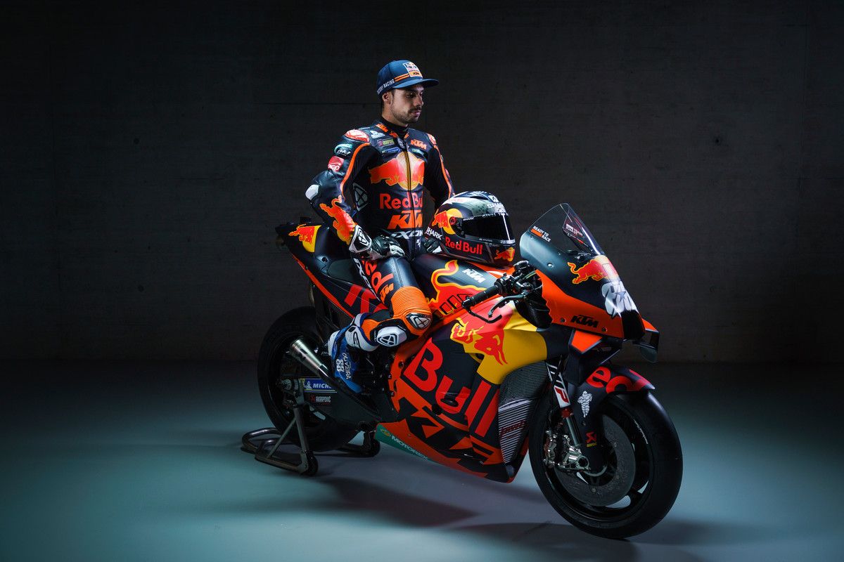 374154 Miguel Oliveira 88 Red Bull KTM Factory Racing MotoGP Team Presentation 2021  67 