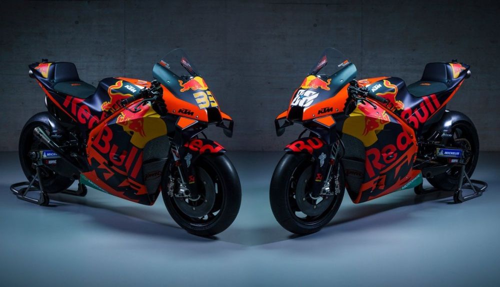 Las KTM RC16 para MotoGP 2021 en el Red Bull KTM Factory Racing Las KTM RC16 para MotoGP 2021 en el Red Bull KTM Factory Racing