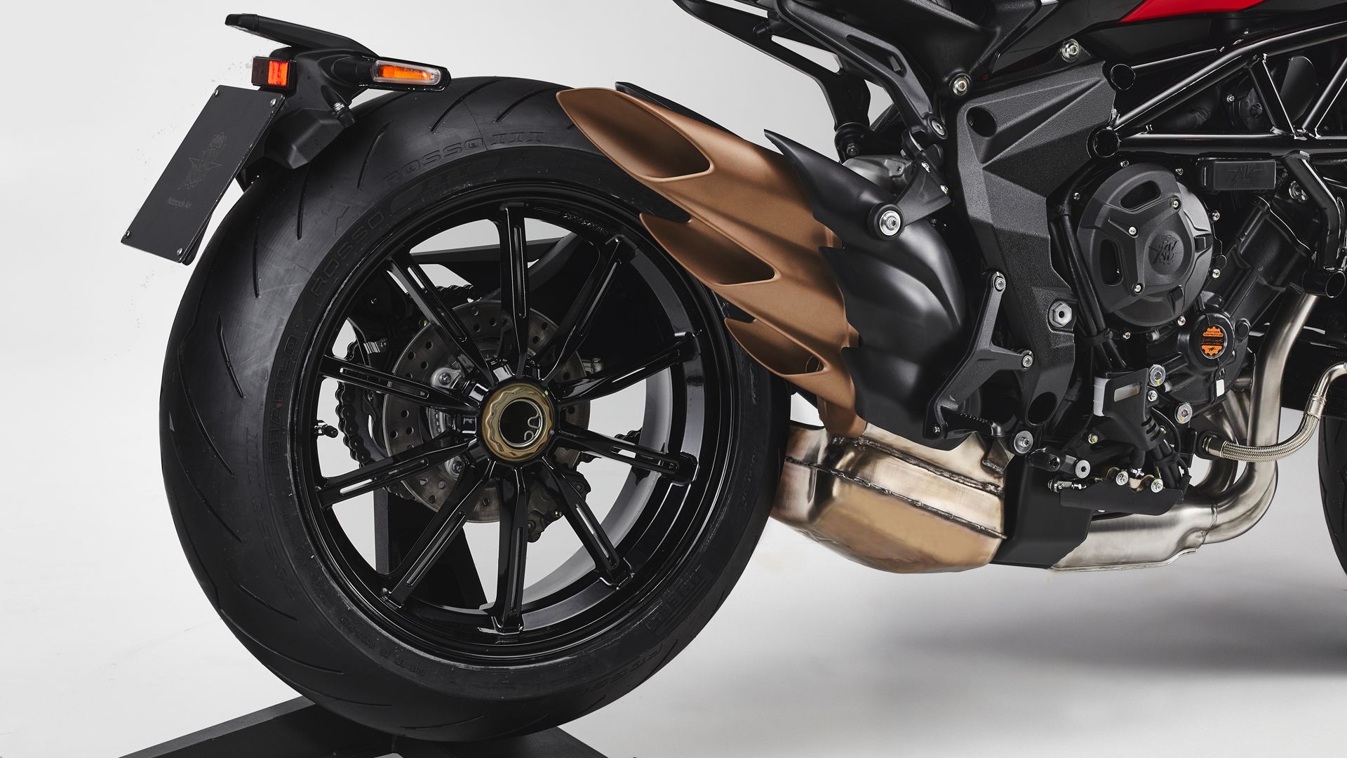 MV Agusta Dragster Rosso 07