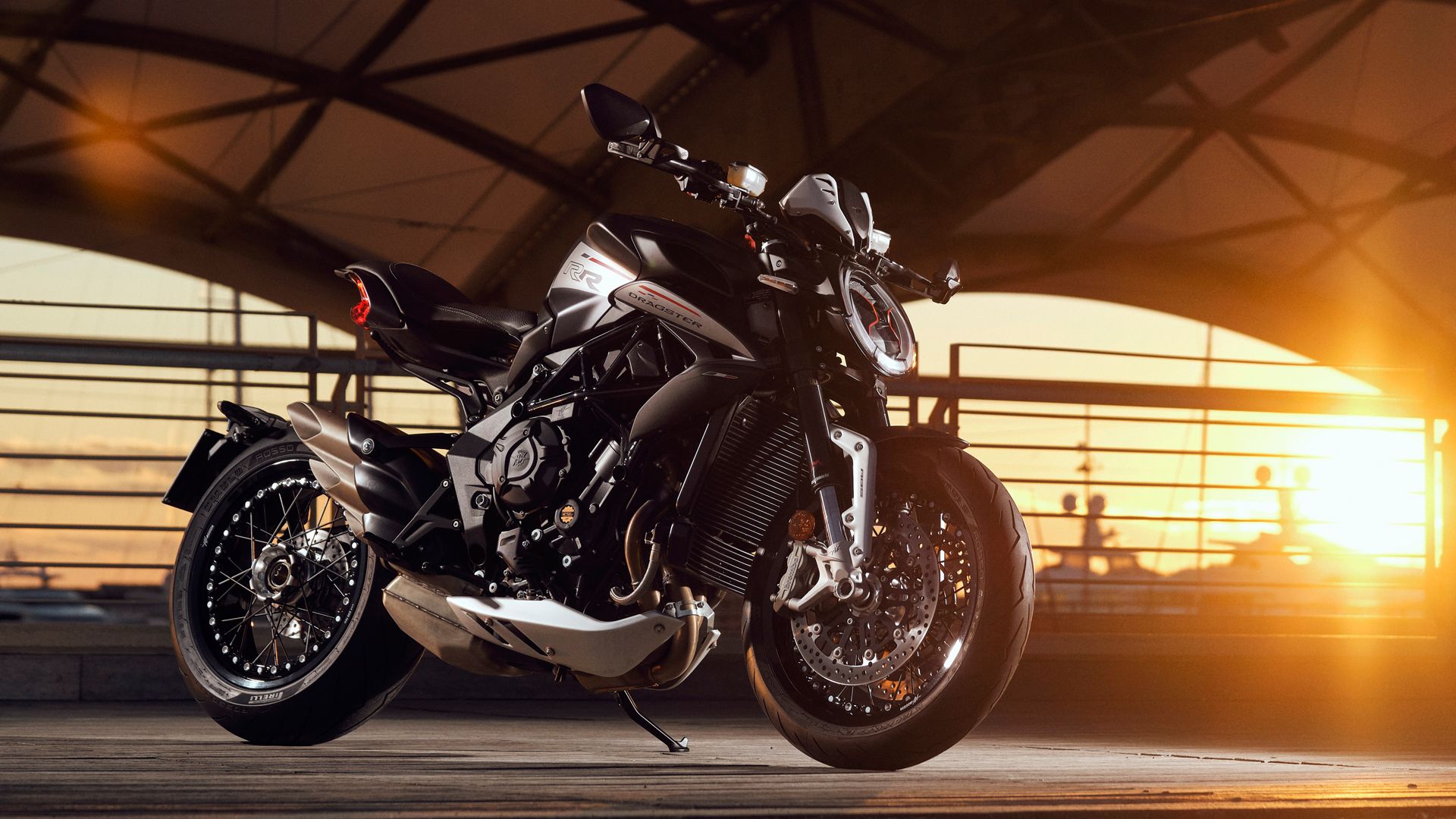 MV Agusta Dragster RR 04