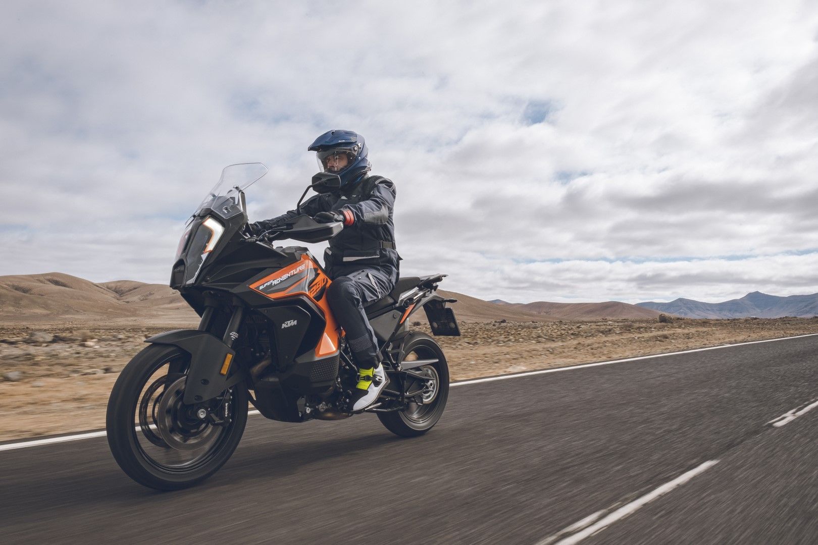 KTM 1290 SUPER ADVENTURE 2021