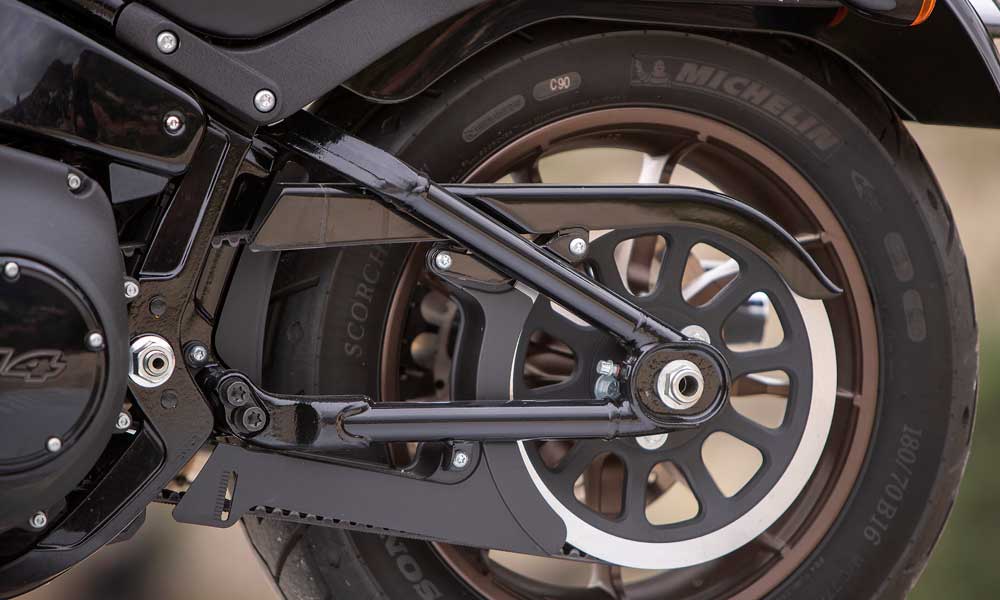 Harley-Davidson Softail Low Rider S: La transmisión por correa es una tradición en Harley-Davidson.