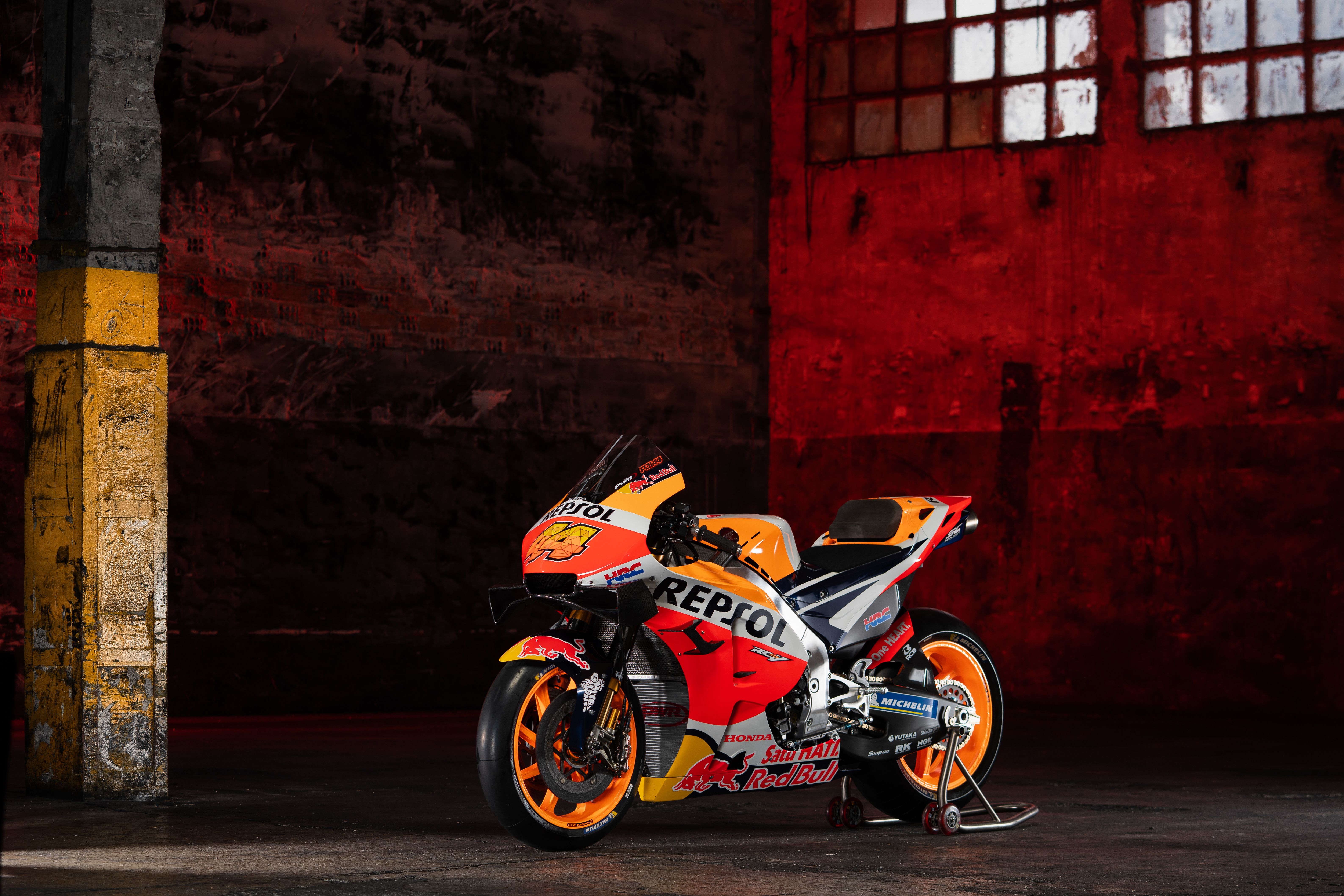 Presentación Honda RC213V MotoGP 2021 Marc Márquez Pol Espargaró 15