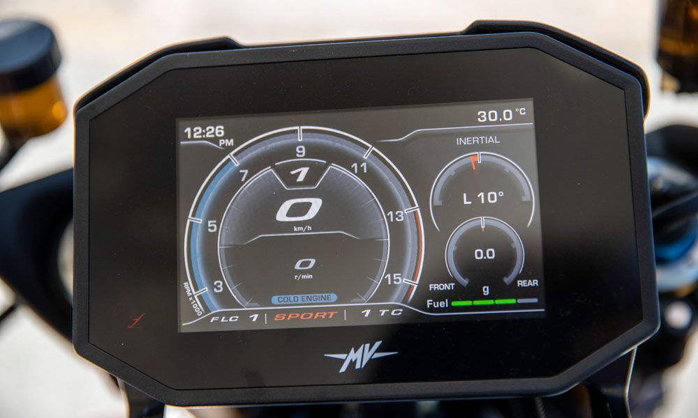 El cuadro de la Brutale puede incluir un navegador desde la app con la que se modifican también los parámetros de la moto