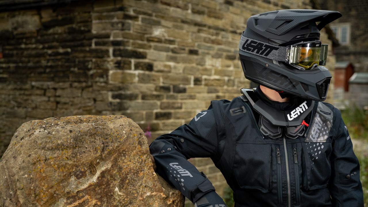 Casco Leatt 7.5