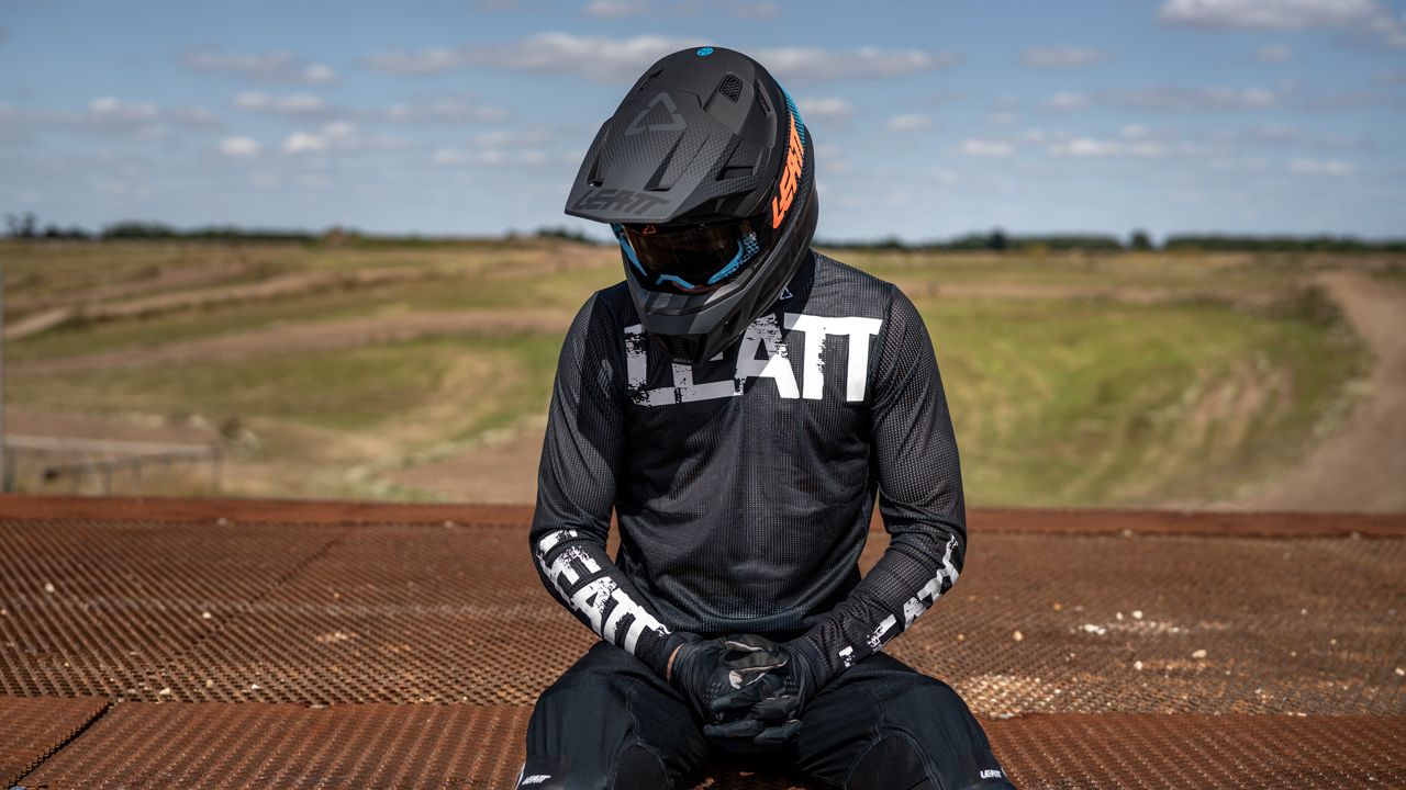 Casco Leatt 7.5
