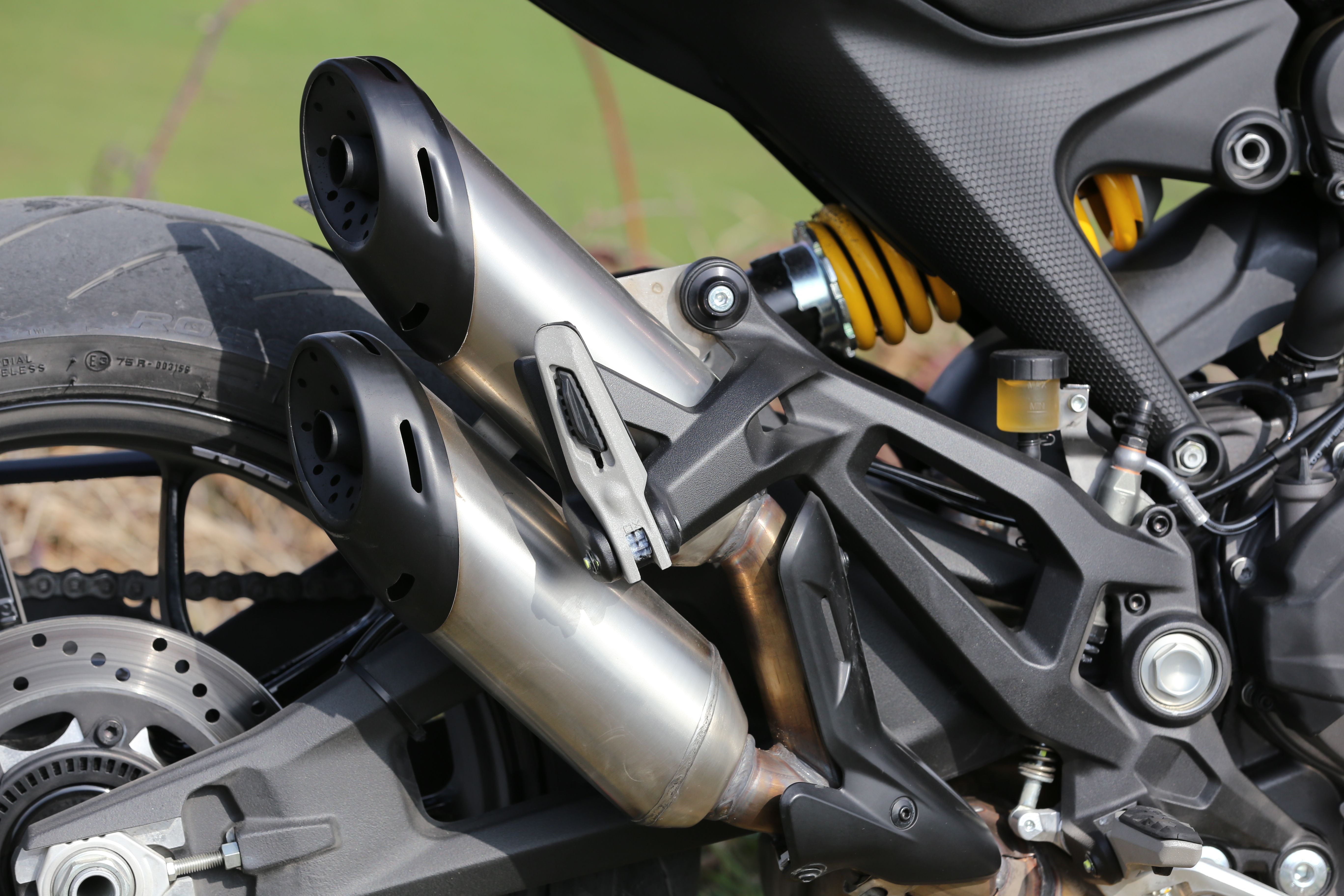 Ducati Monster 2021 (8)