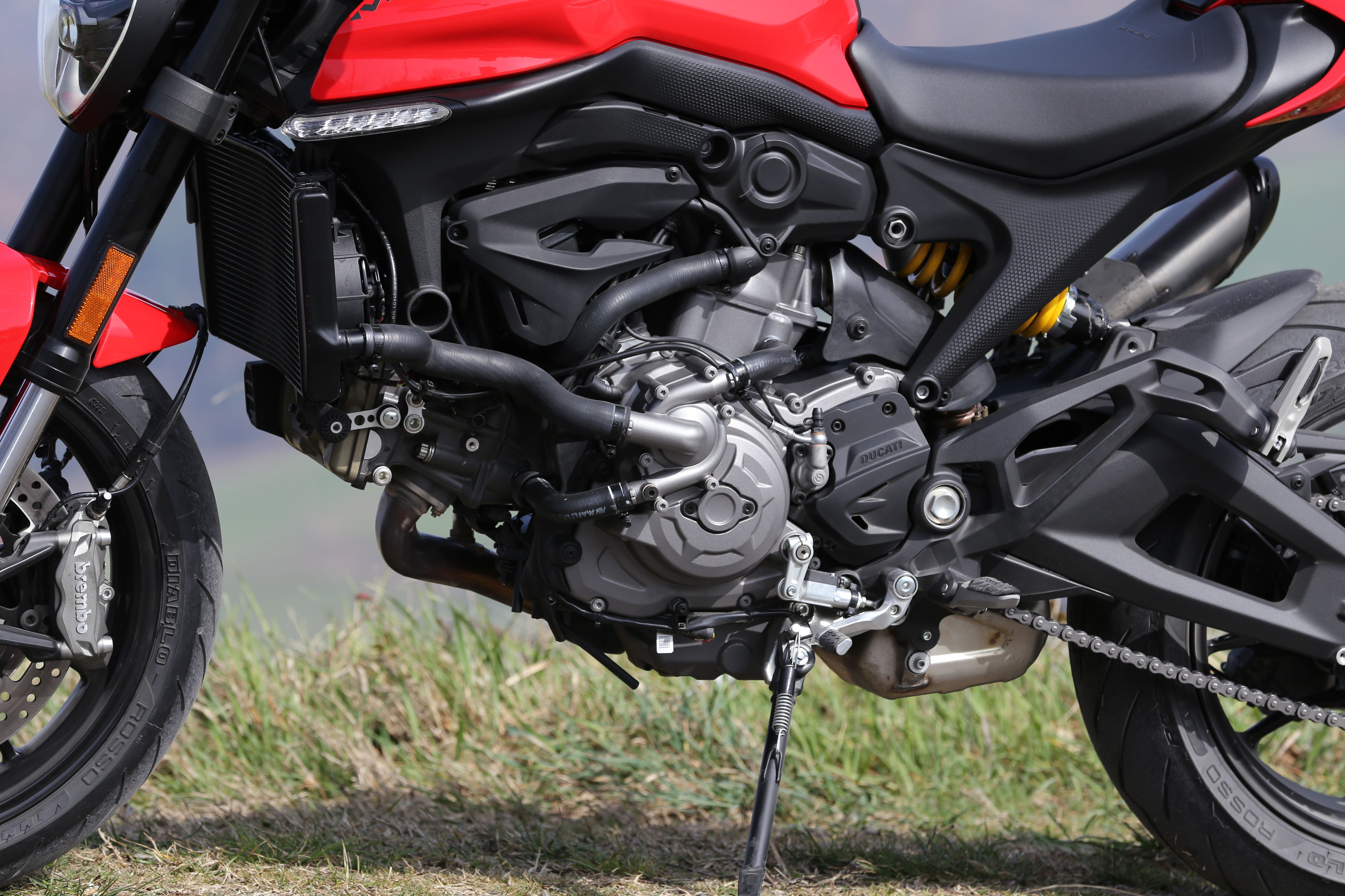 Ducati Monster 2021 (9)