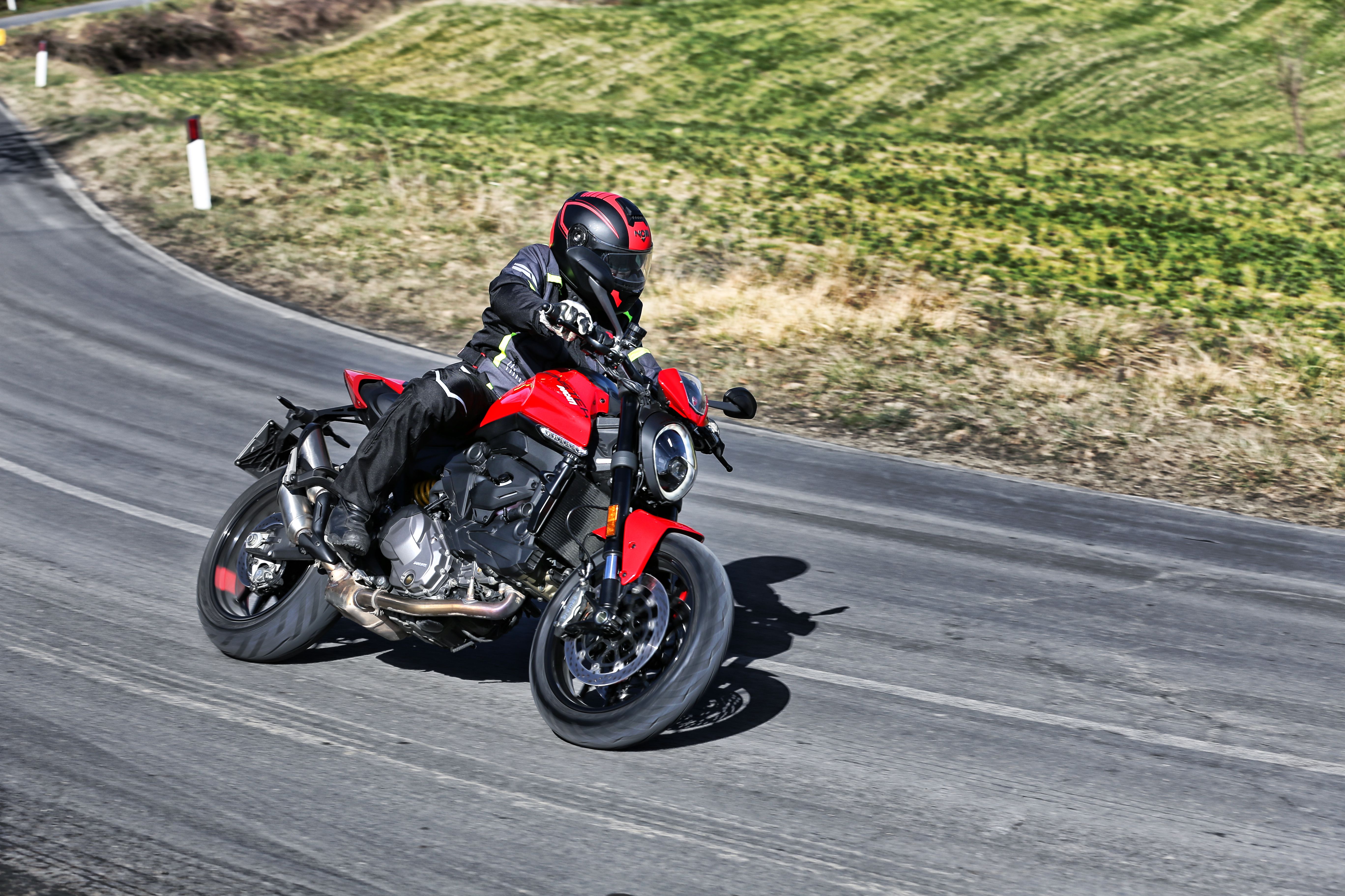 Ducati Monster 2021