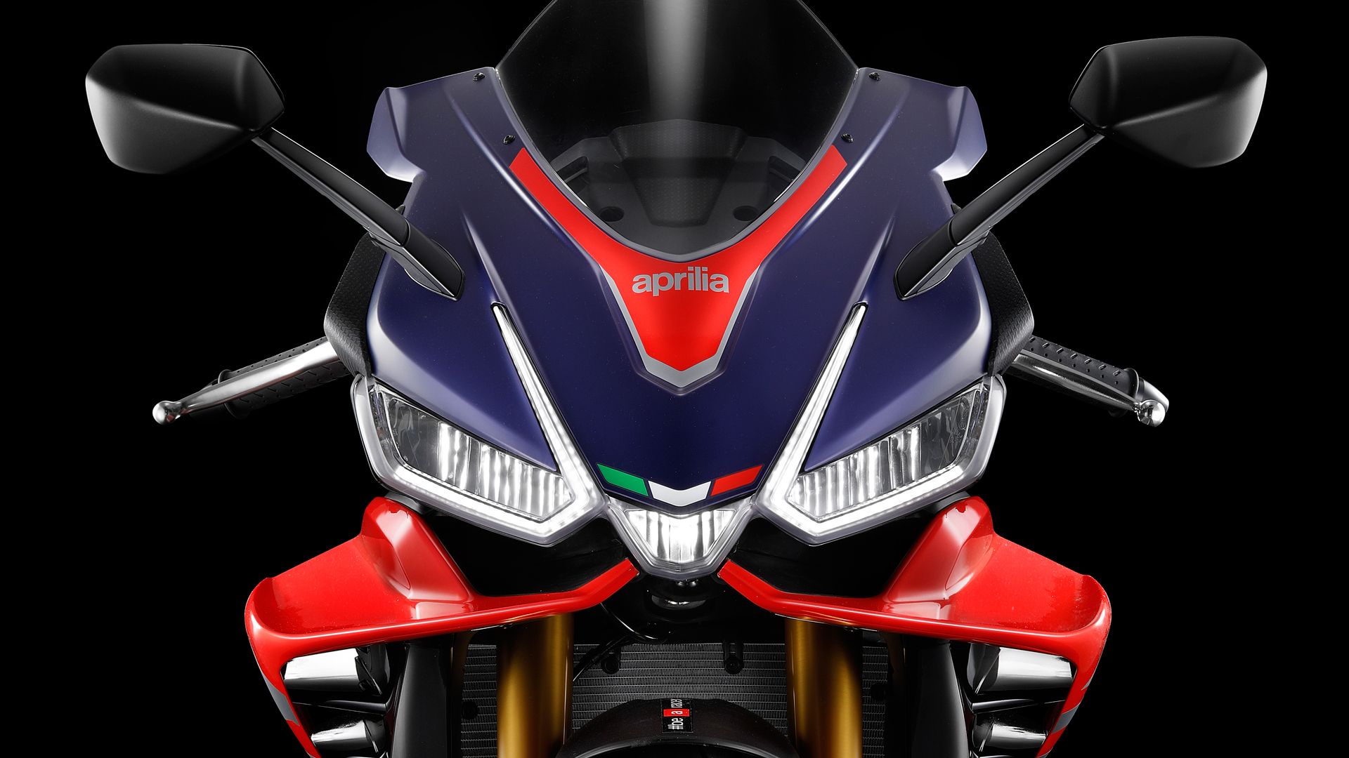 Aprilia RSV4 Factory 2021 07
