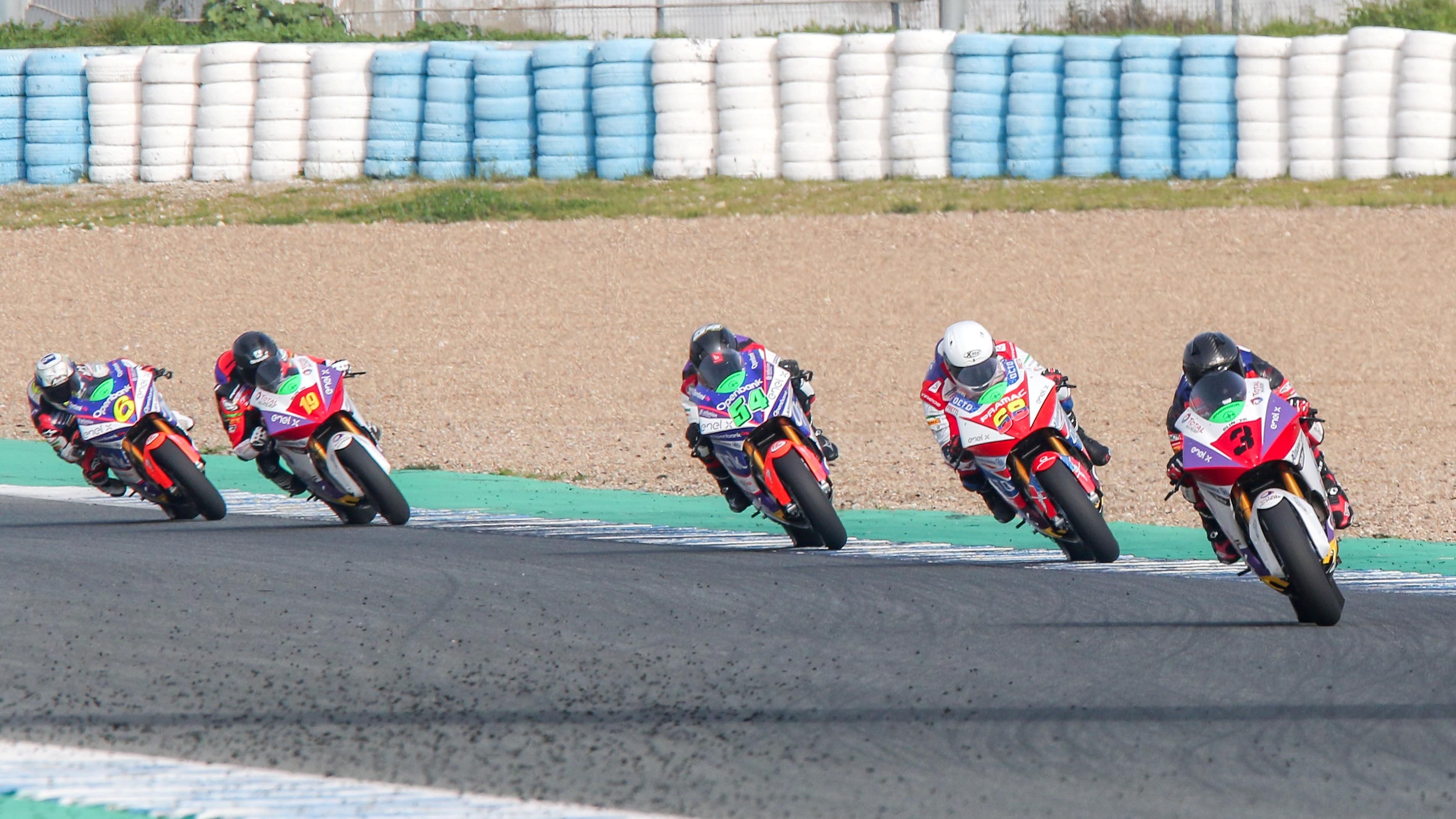 Lukas Tulovic, Yonny Hernández, Fermín Aldeguer, Corentin Perolari y María Herrera, Test 1 Jerez MotoE 2021