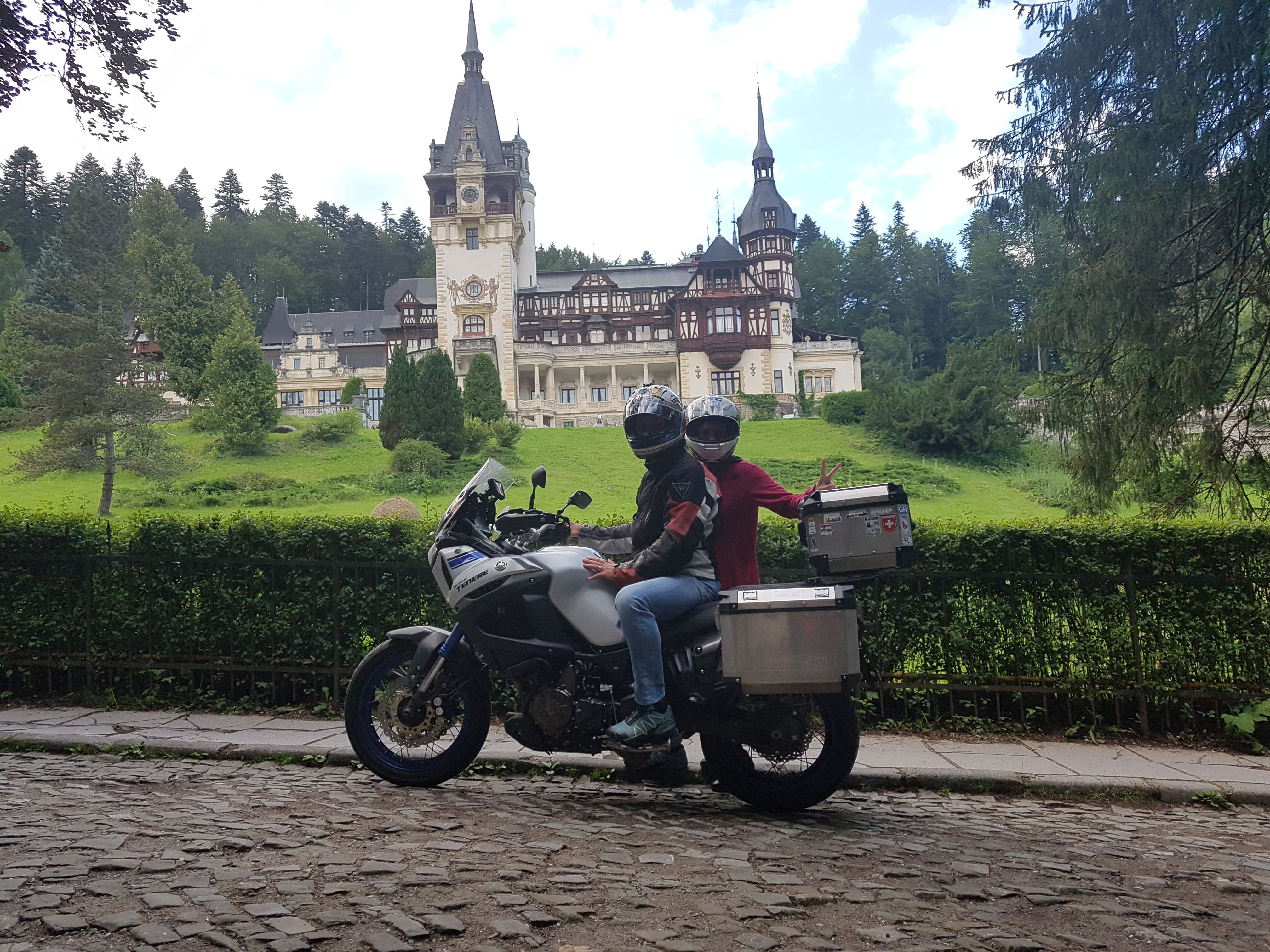 Transfagarasan, la carretera de Ceaucescu. Castillo de Peles