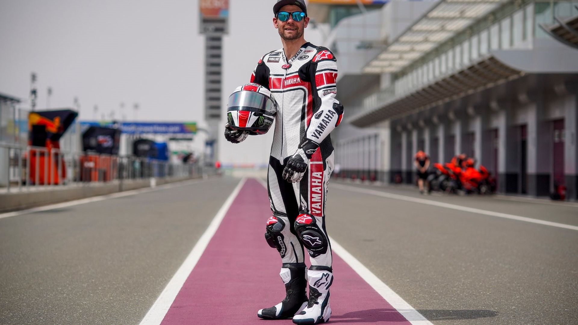 Yamaha YZR M1 edición 60 aniversario Cal Crutchlow 20