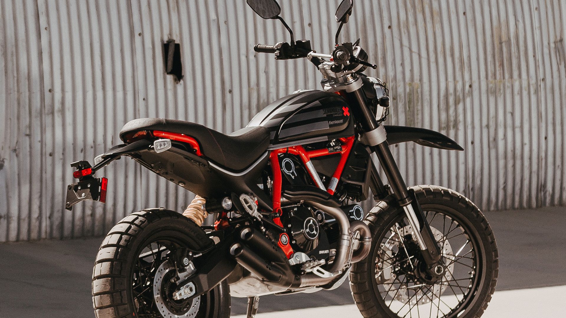 Ducati Scrambler FastHouse 2021 01
