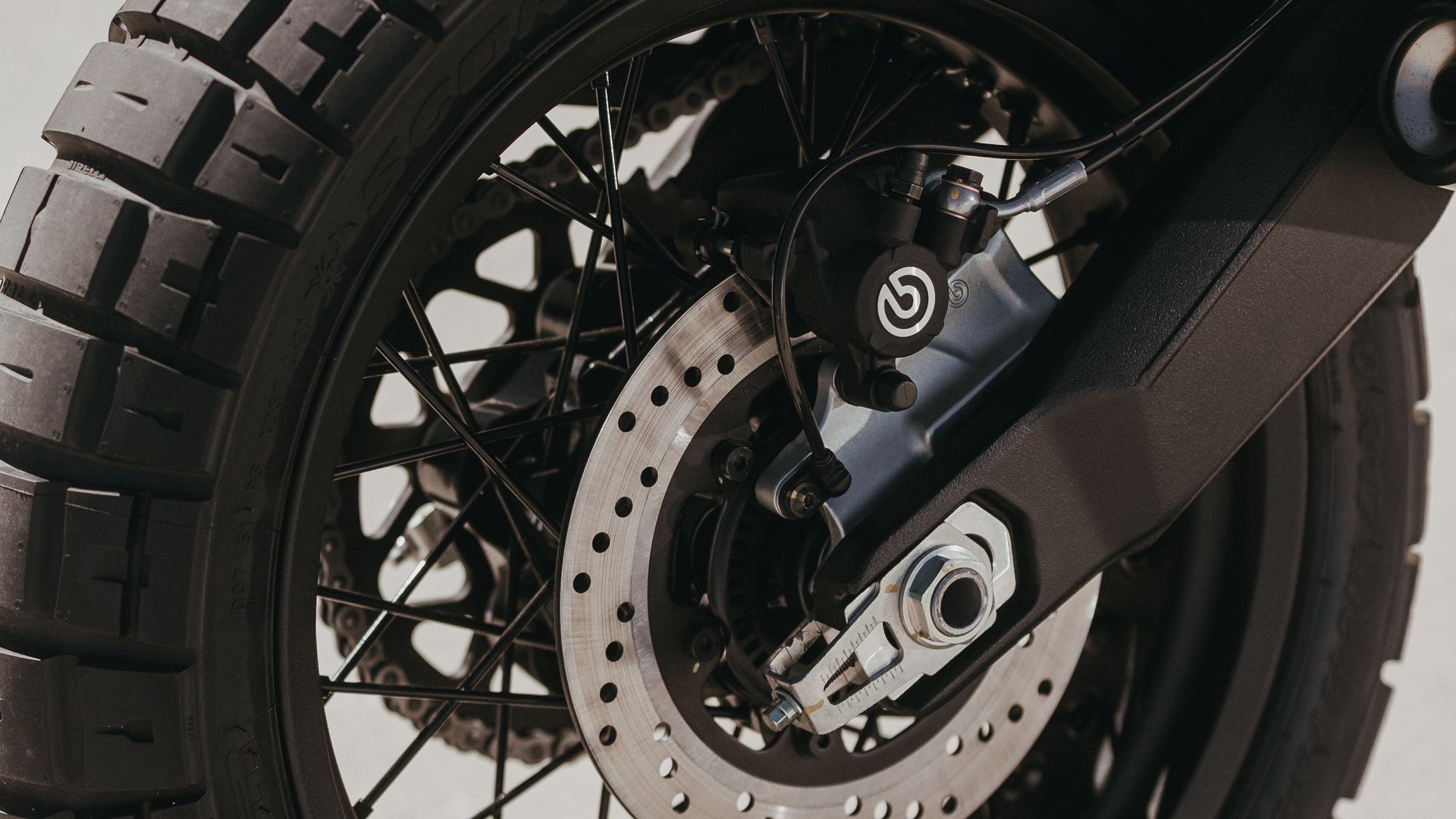 Ducati Scrambler FastHouse 2021 17