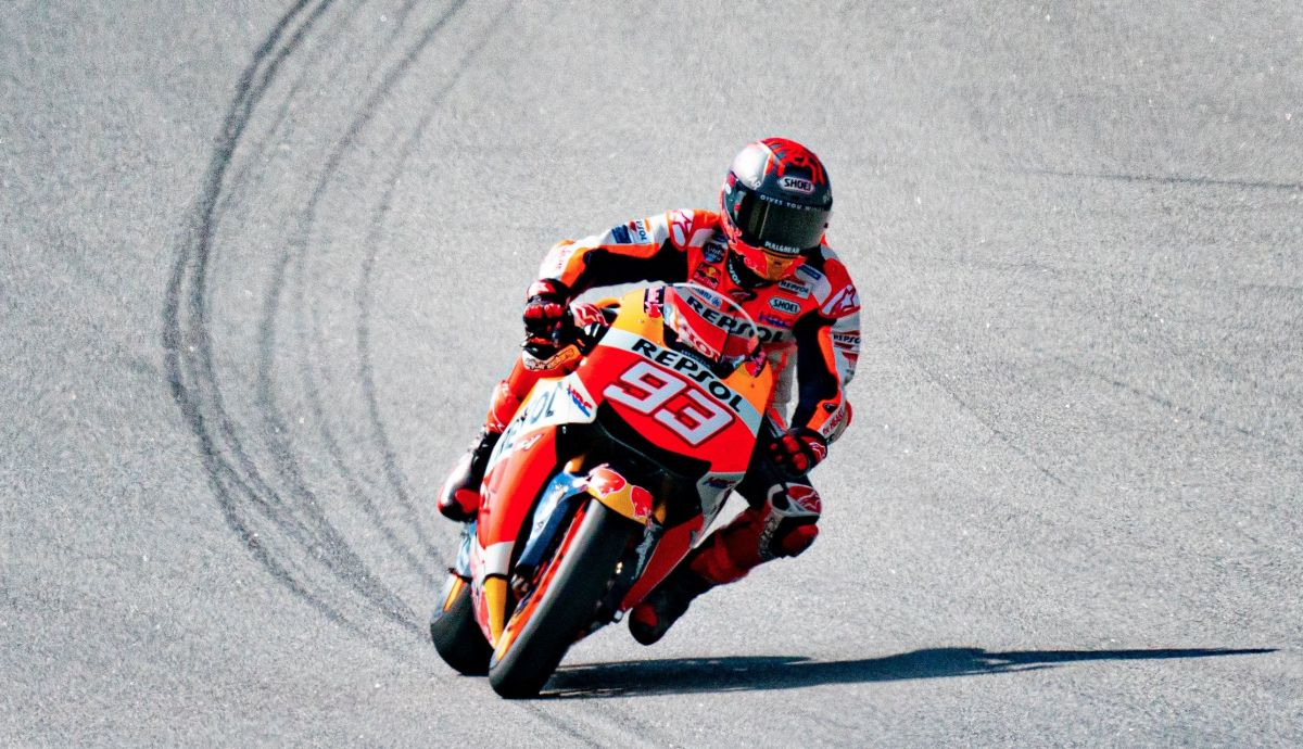 Marc Márquez sobre la Honda RC213V S en Catalunya