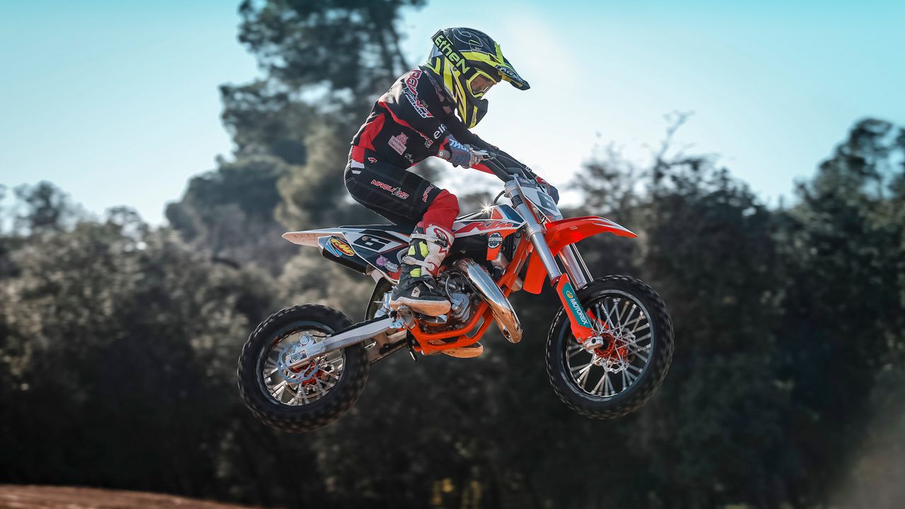 Prueba Racing: KTM 50 SX Factory Edition de Álex Esteban