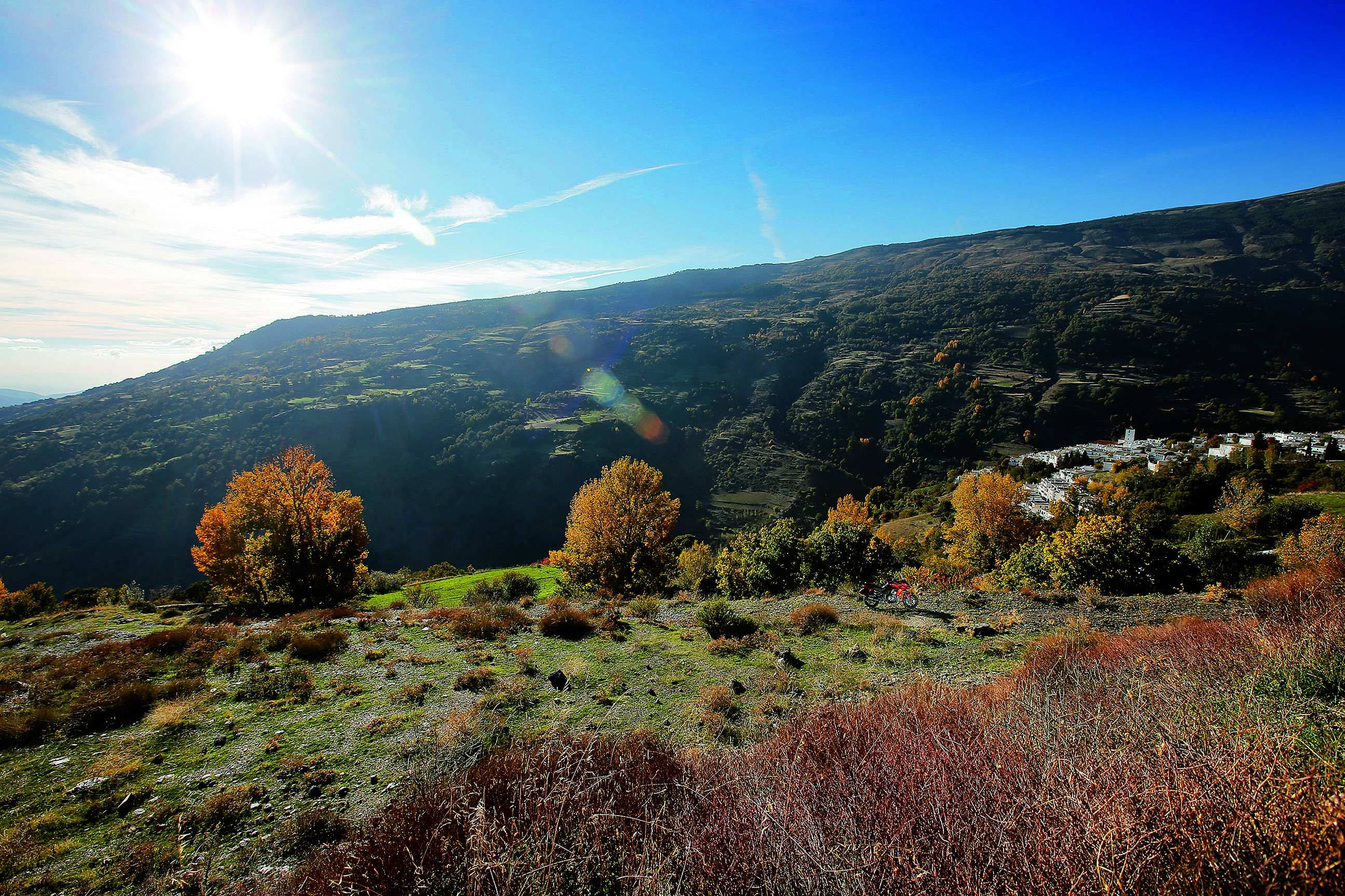 En moto por Las Alpujarras.