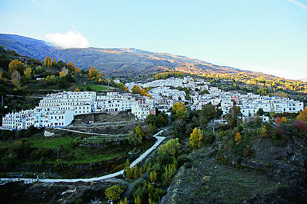 En moto por Las Alpujarras.