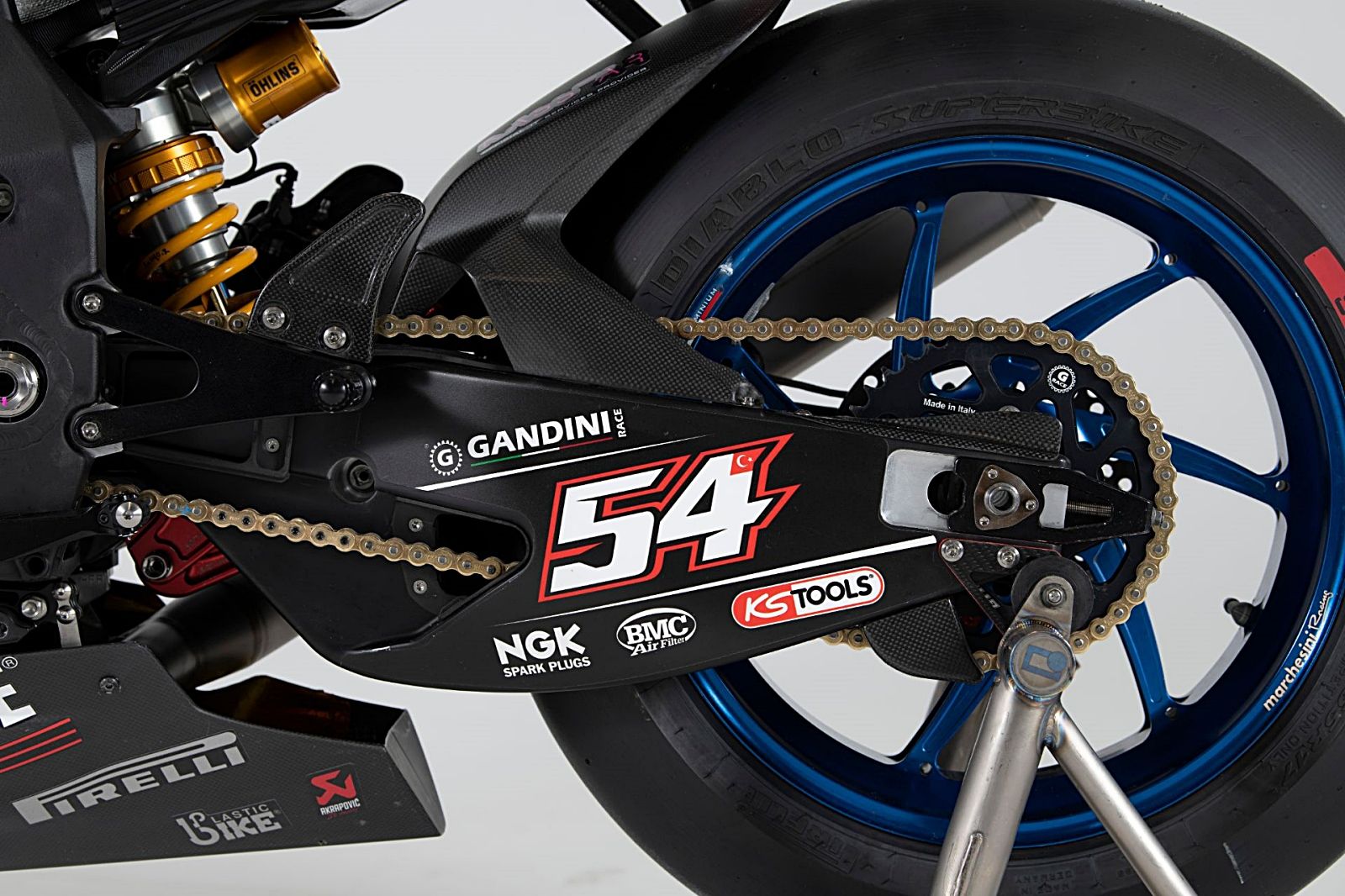 Yamaha YZF R1 WSBK 2021 Toprak Razgatlioglu Andrea Locatelli 11