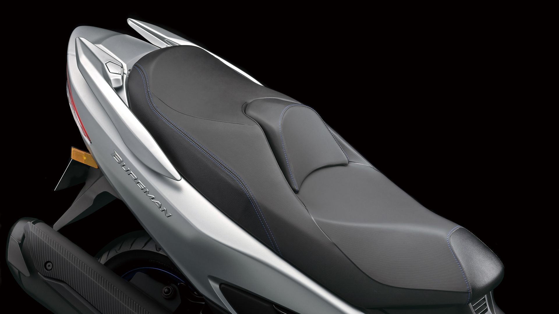 Suzuki Burgman 400 2021 03