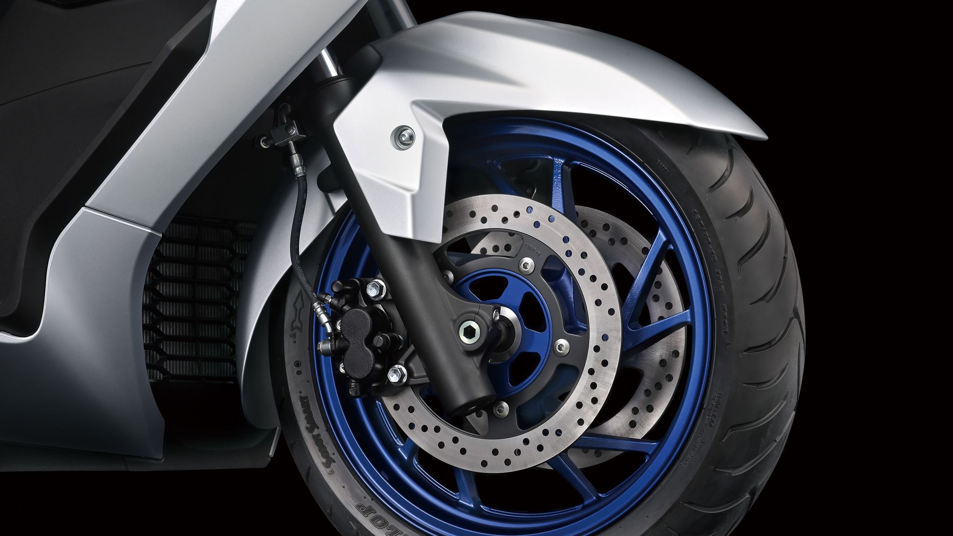 Suzuki Burgman 400 2021 14