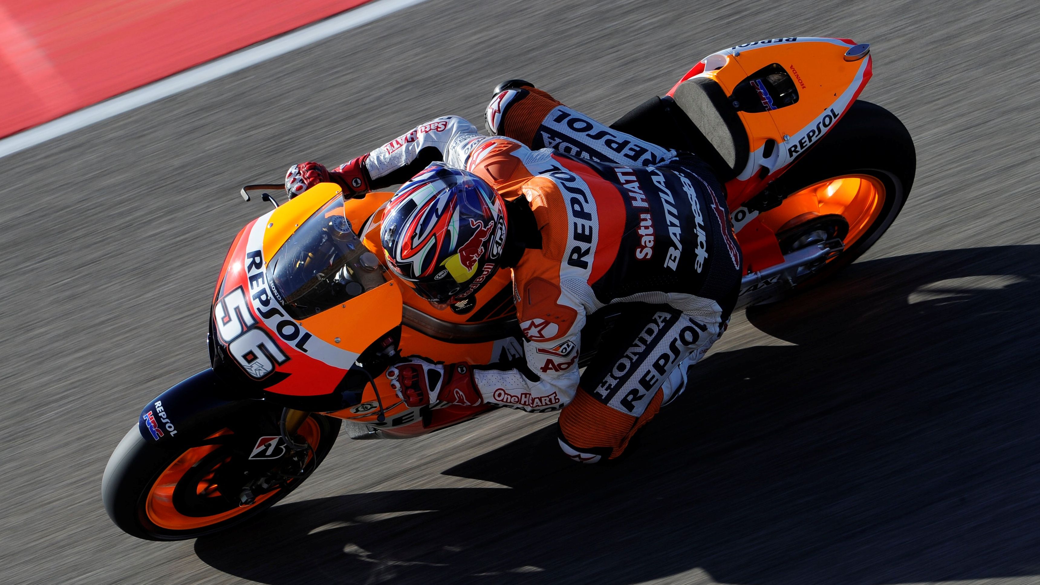 56 Jonathan Rea