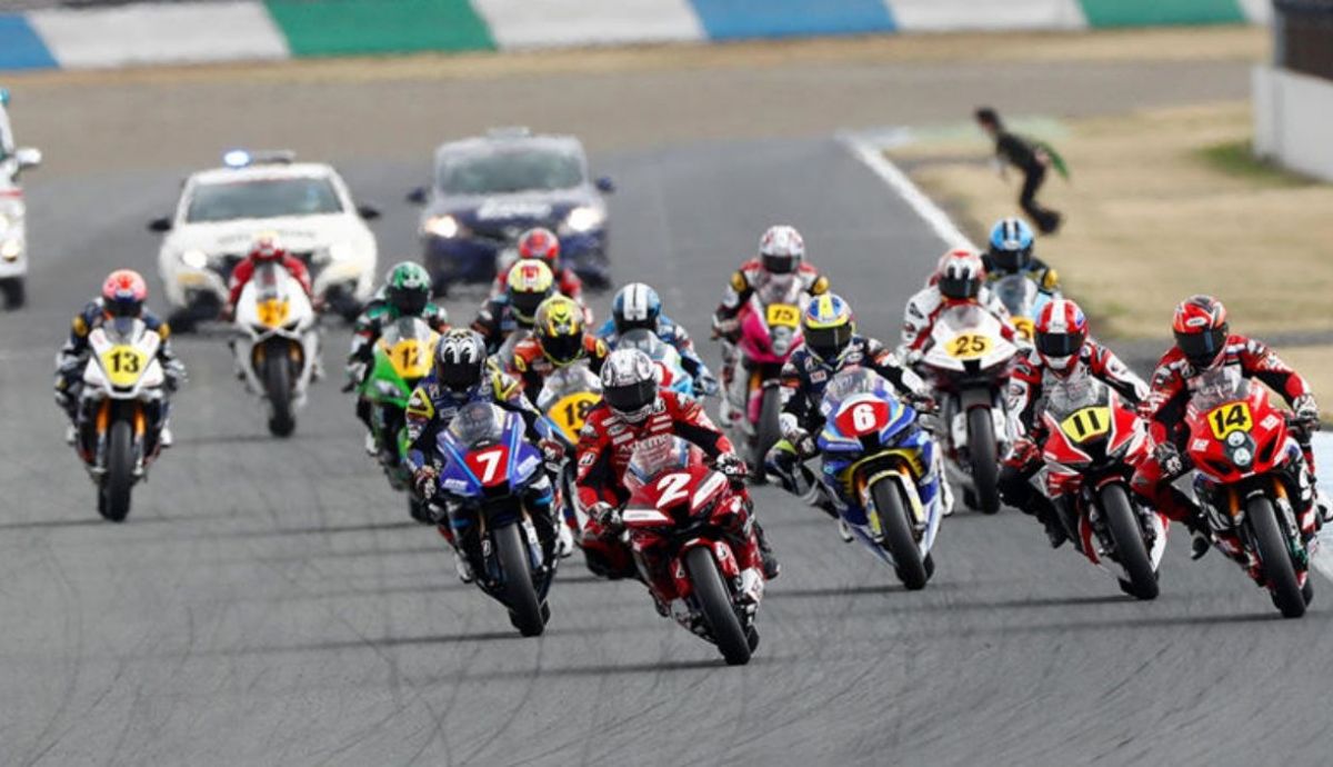 Ryuichi Kiyonari cogió el mando en la salida Ryuichi Kiyonari cogió el mando en la salida