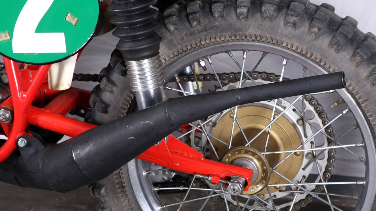 CZ 250 Motocross oficial 1974