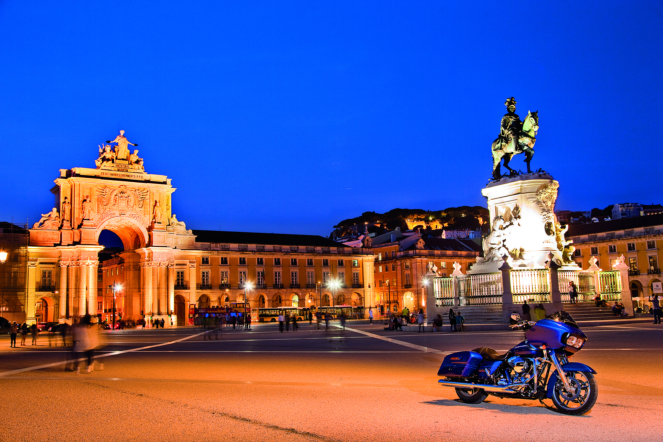 Ruta en moto por Lisboa.