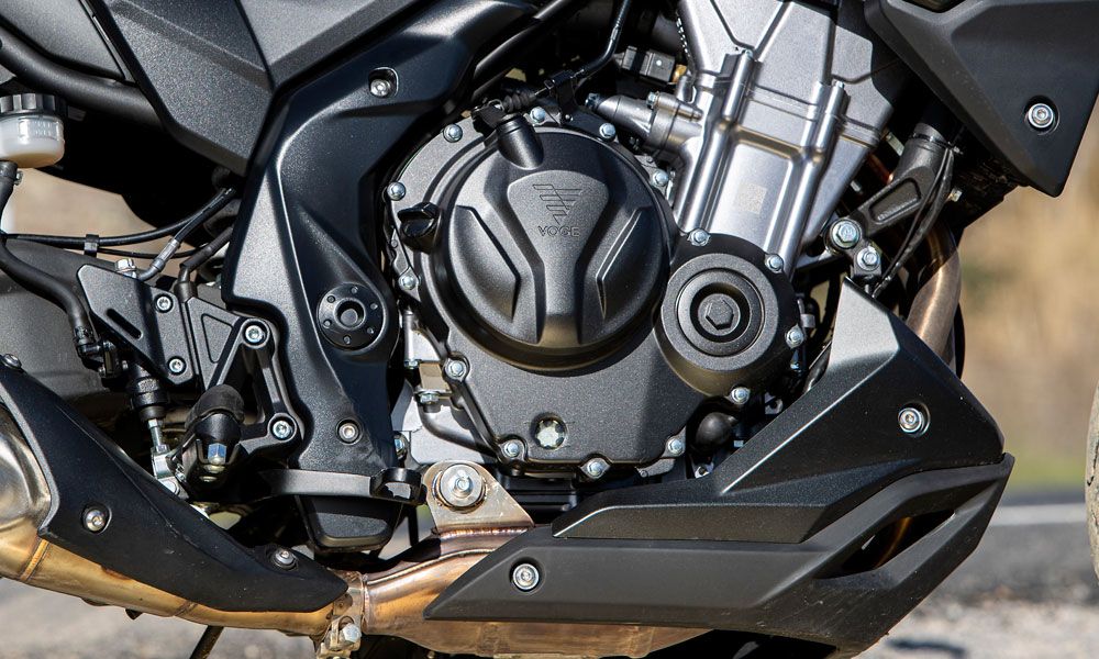 Voge 500R: El motor no plantea diferencias con el de la Honda ni siquiera en su rendimiento