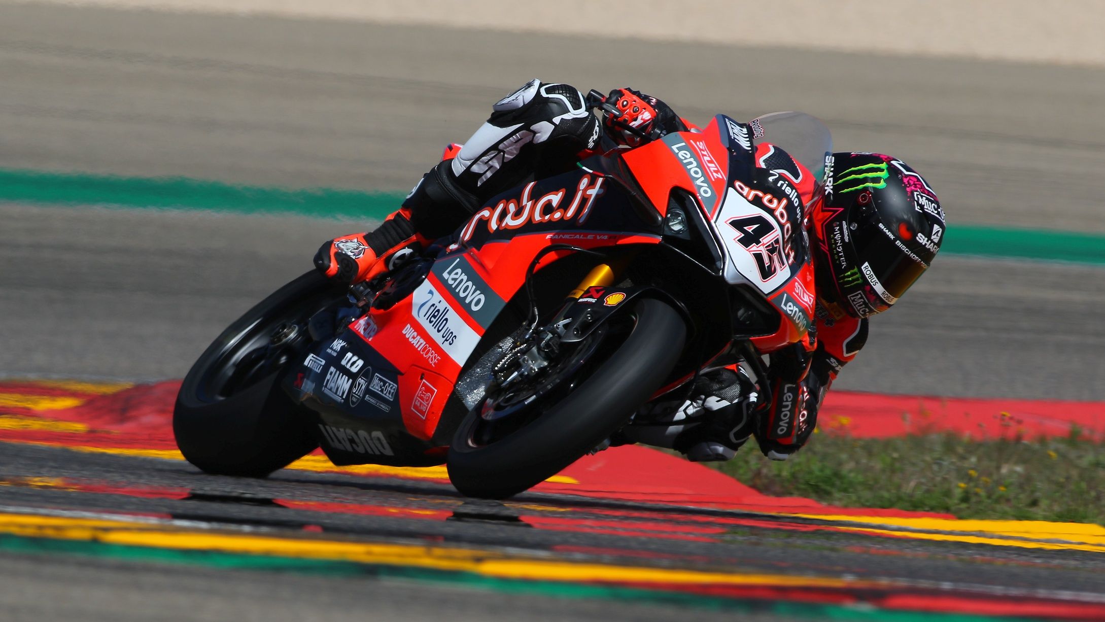 Scott Redding sale de Motorland como el más rápido entre las Ducati y las Yamaha