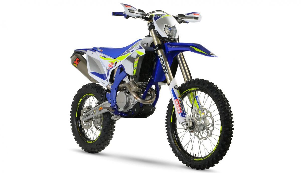 Comparativa enduro 4T 2021: Beta RR 390, Husqvarna FE 350, KTM 350 EXCF y Sherco SEF 300 Factory Comparativa enduro 4T 2021: Beta RR 390, Husqvarna FE 350, KTM 350 EXCF y Sherco SEF 300 Factory