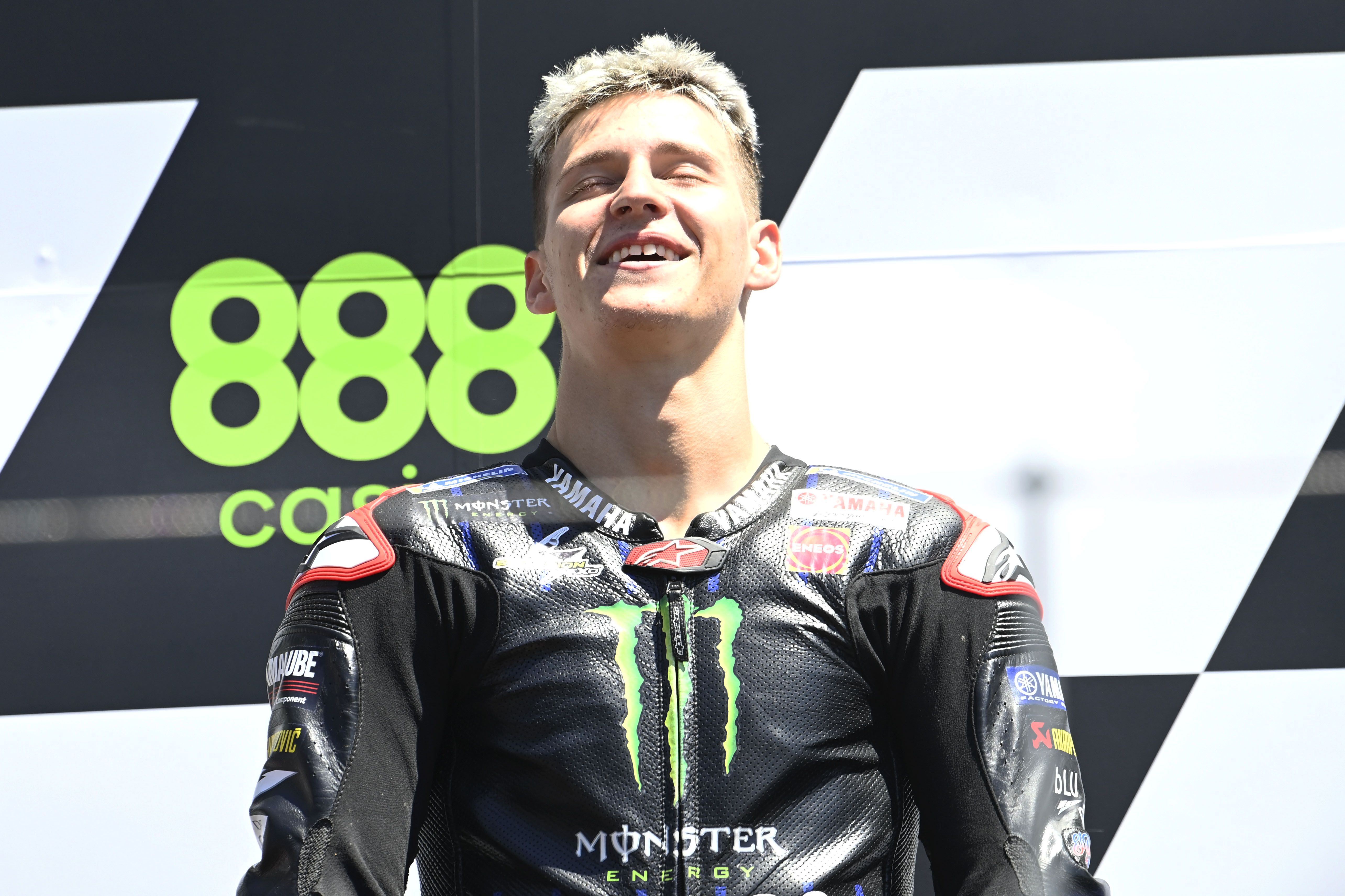 Victoria y liderato para Fabio Quartararo en Portugal.
