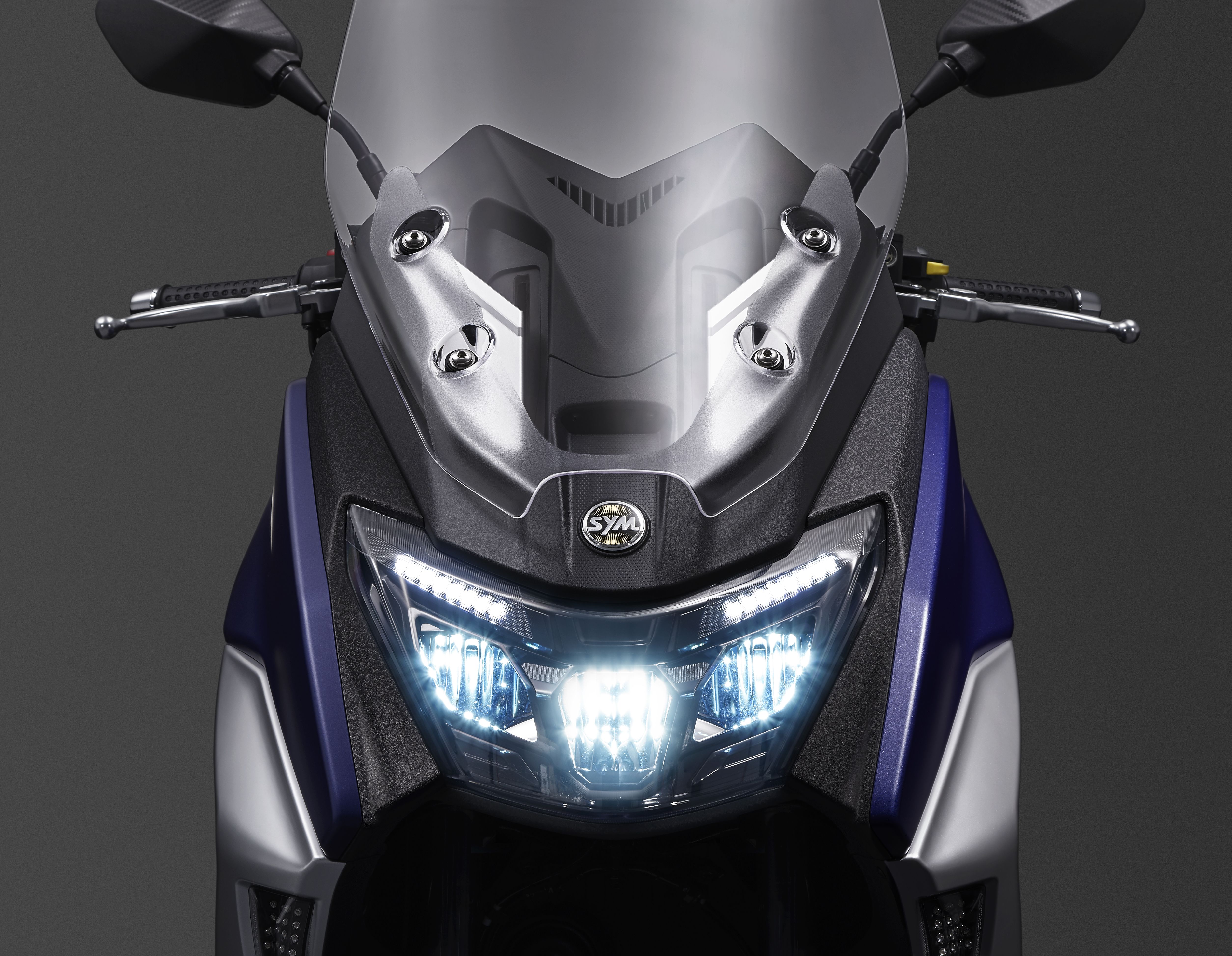 detalles maxsym 400 sym (2)