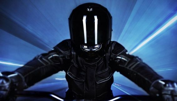 Luz para on sale casco moto