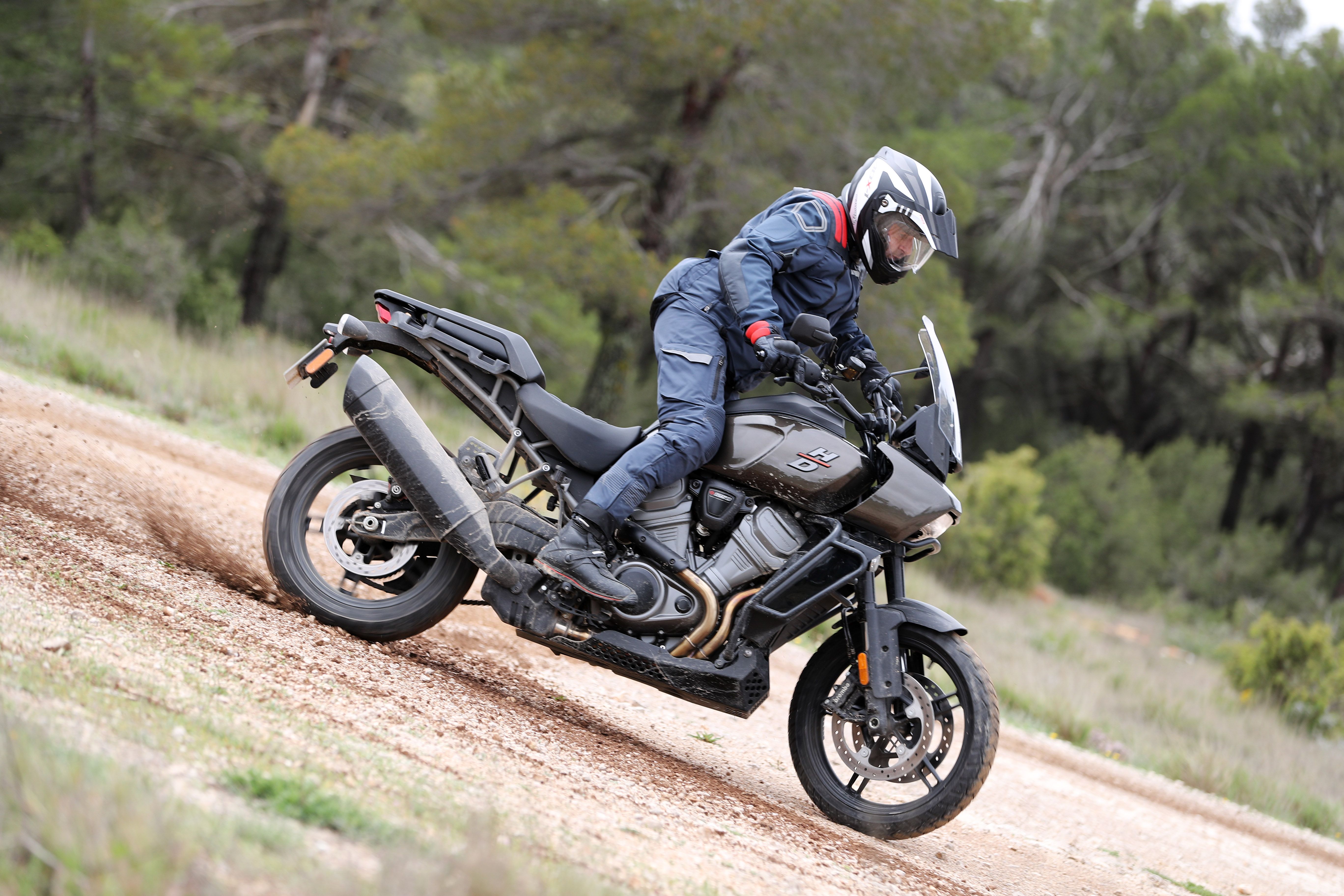 Harley Davidson Pan-America 1250.