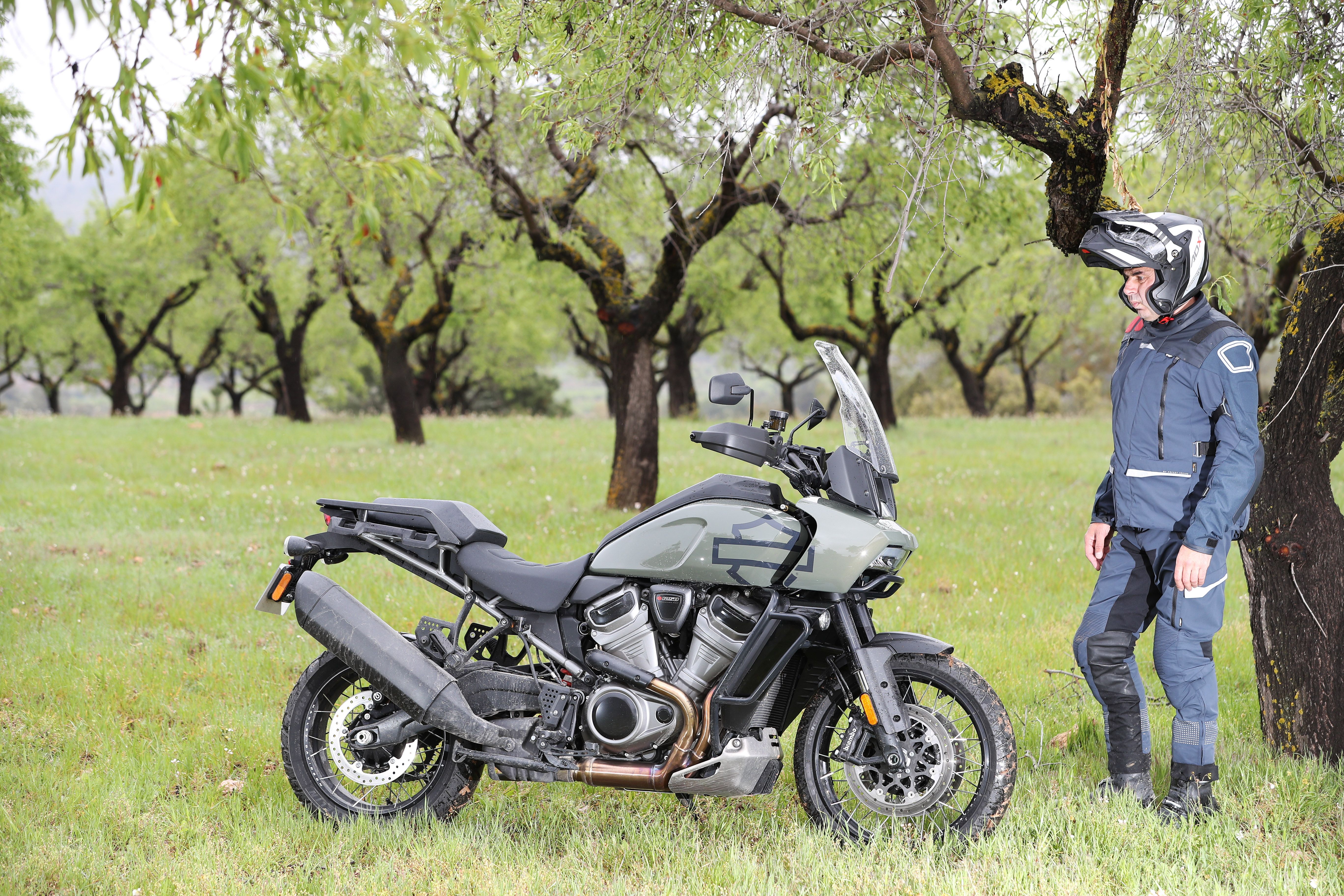 Harley Davidson Pan-America 1250.