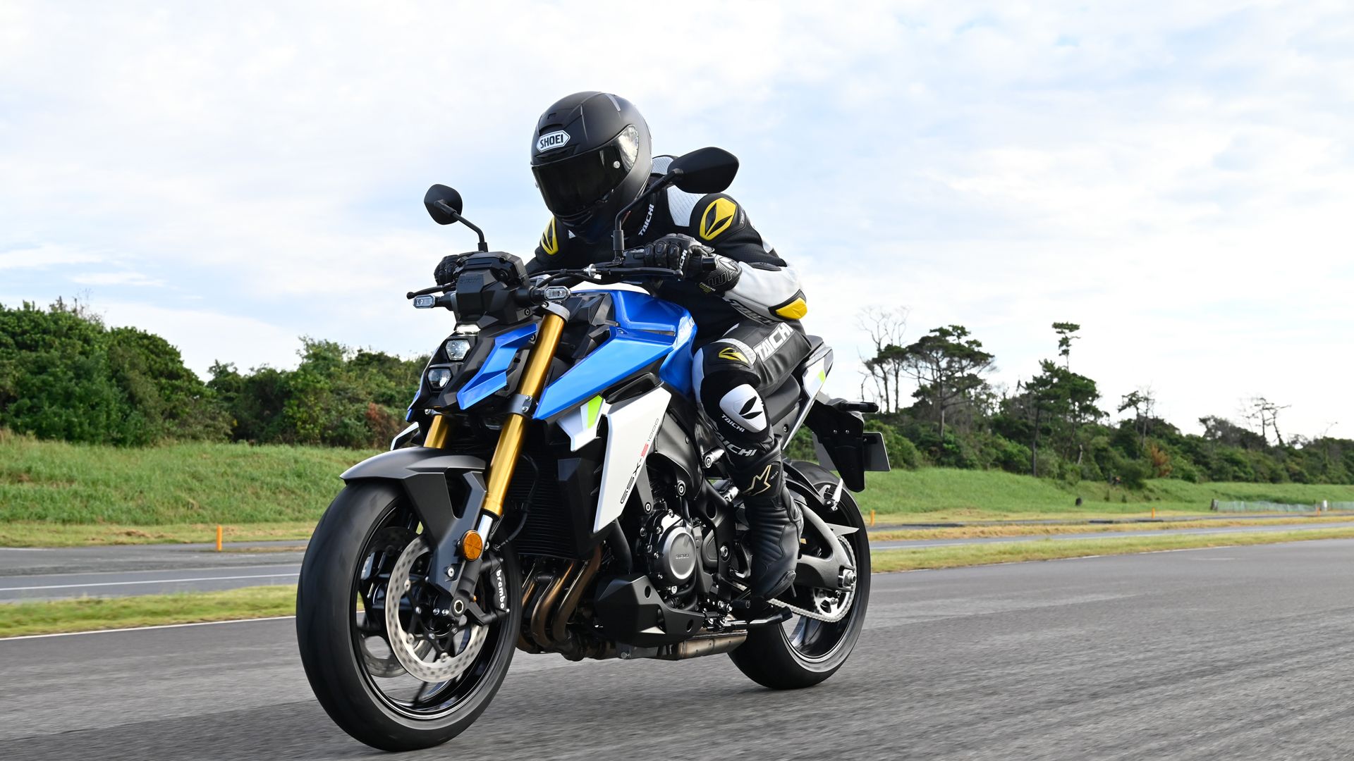 Suzuki GSX 7