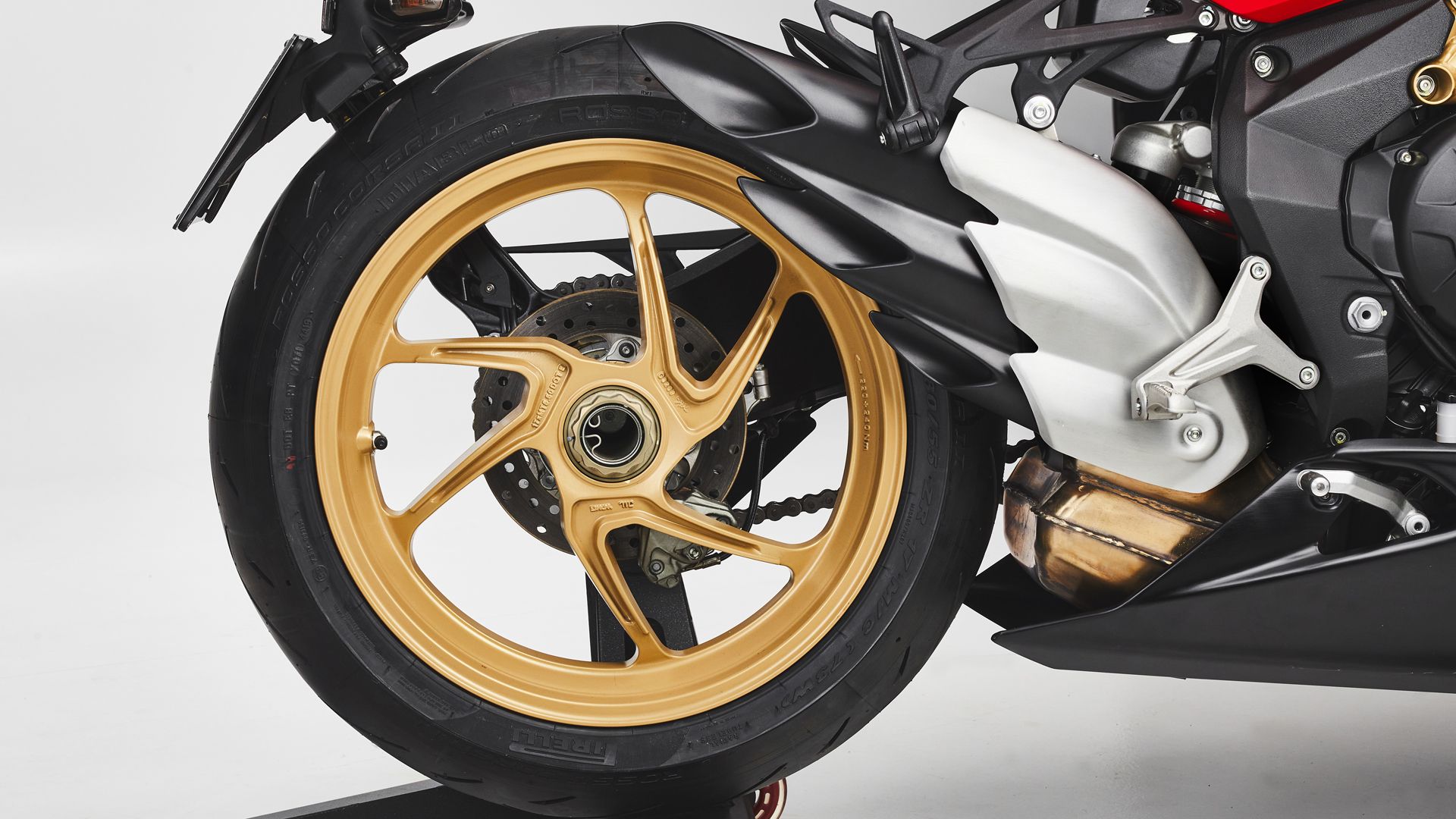 MV Agusta Superveloce 21