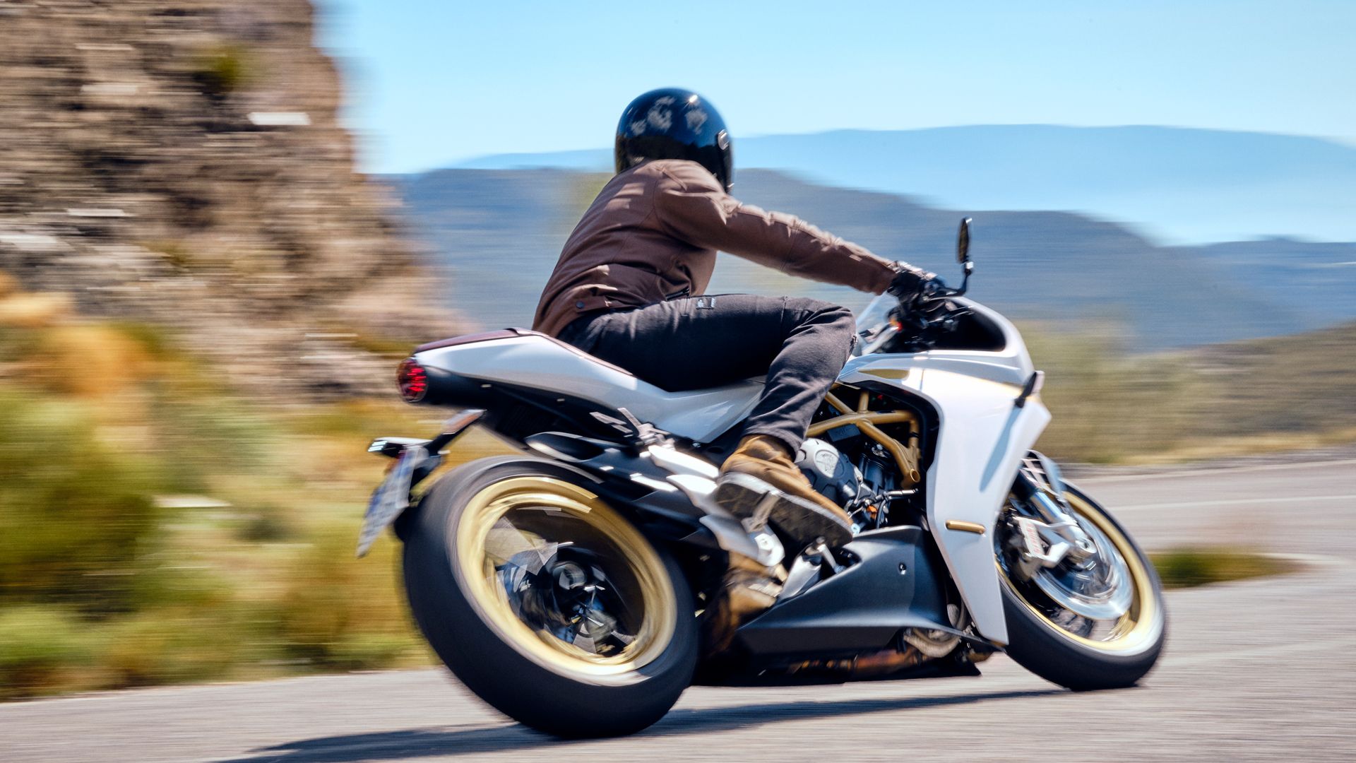 MV Agusta Superveloce S  10